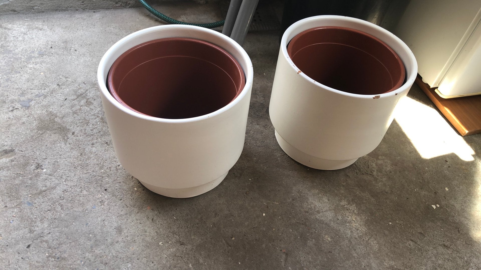 Grote bloempotten voor kamerplanten, Ophalen of Verzenden, Zo goed als nieuw, Rond, Kunststof