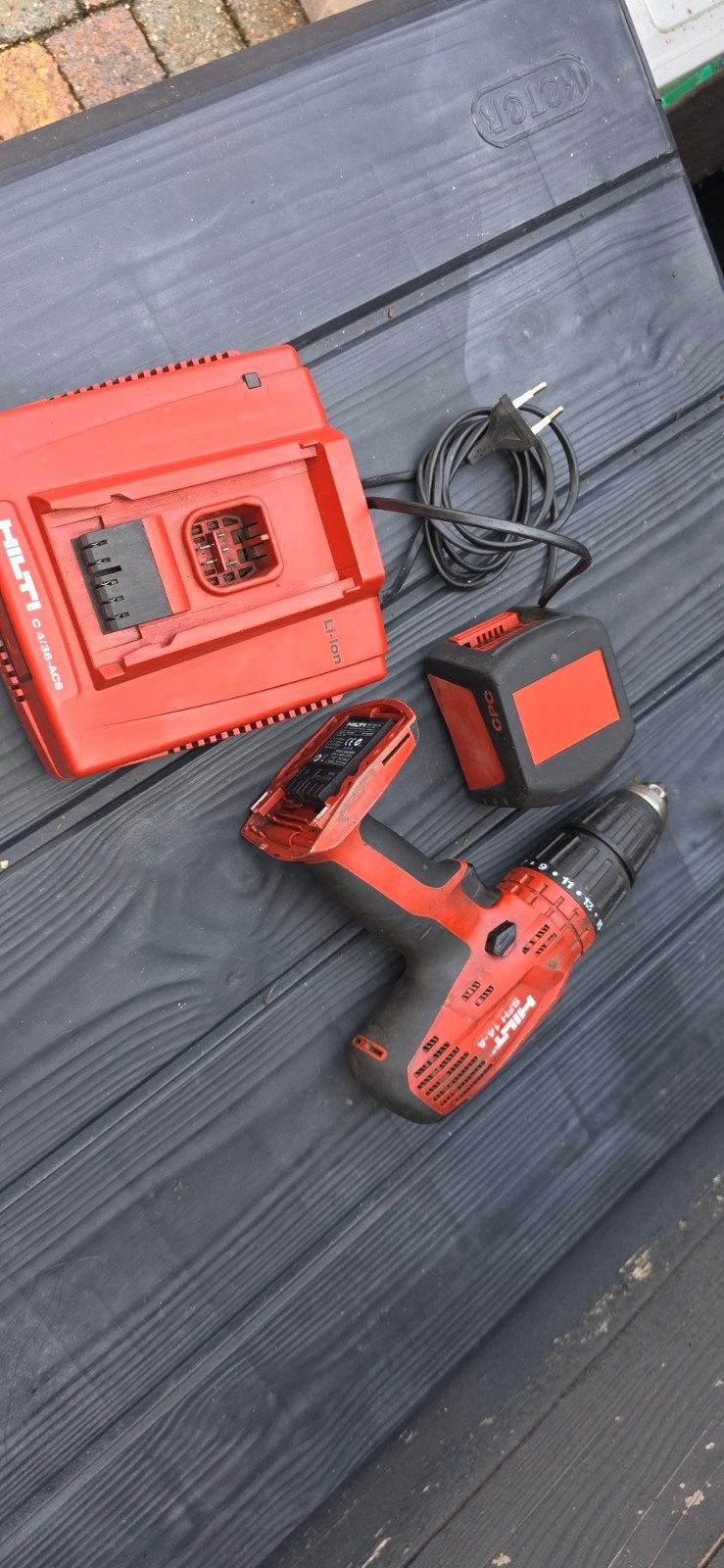hilti schroefmachine 14v, Ophalen, Boor- en Schroefmachine