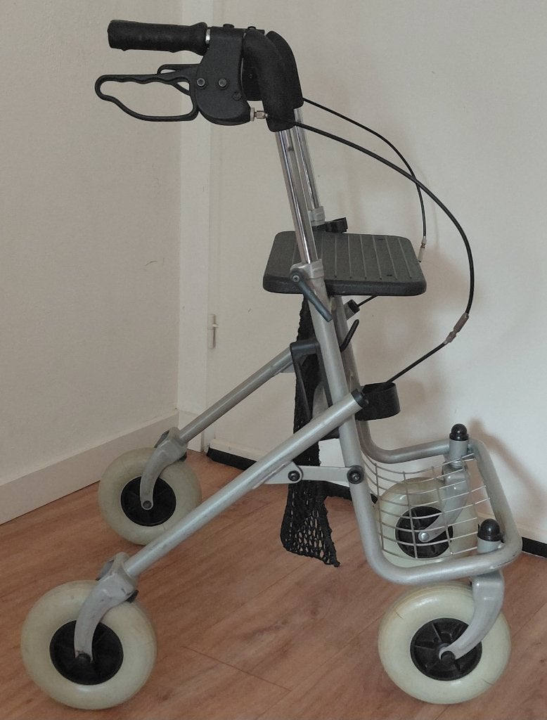 Rollator 'Provo Premis'+ Boodschappen netje + dienblad, Diversen, Rollators, Ophalen, Opvouwbaar, Gebruikt
