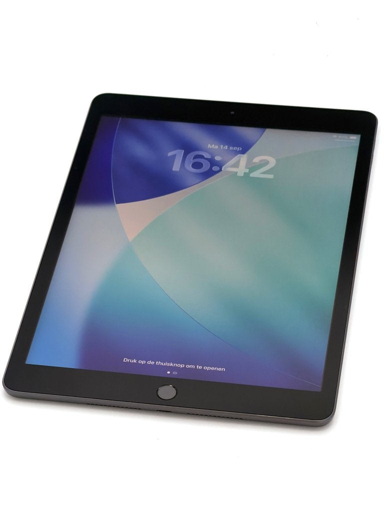 Zeer Nette iPad 8th gen Black, met 94% batterijconditie!, Computers en Software, 10 inch, Gebruikt, 32 GB, Apple