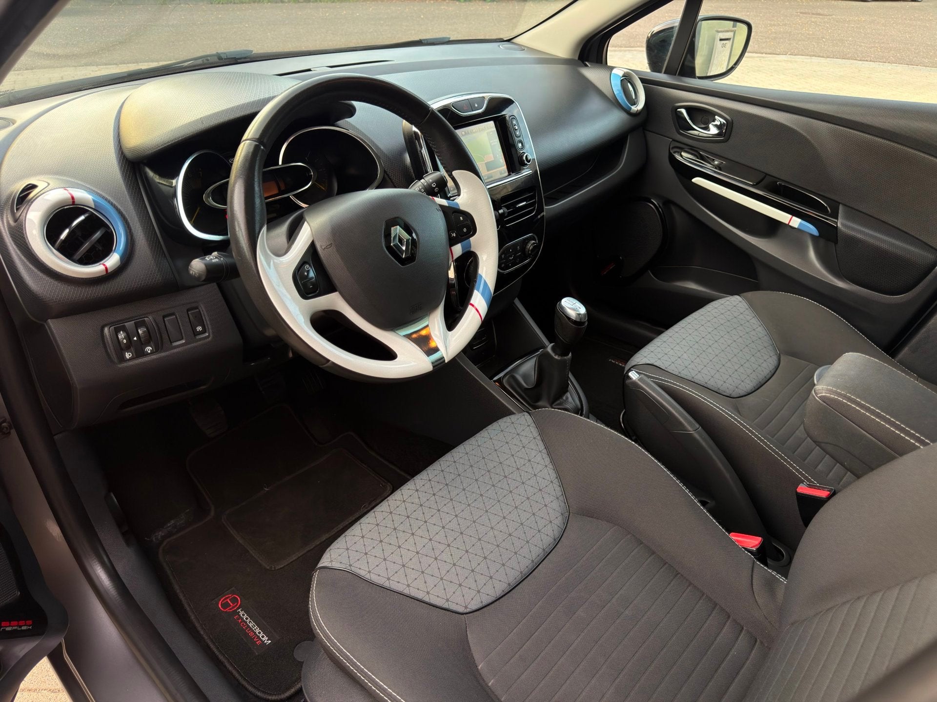 Foto 9 van Renault Clio 0.9 TCe Dynamique|Airco|Pano|Camera|Keyless|NAP