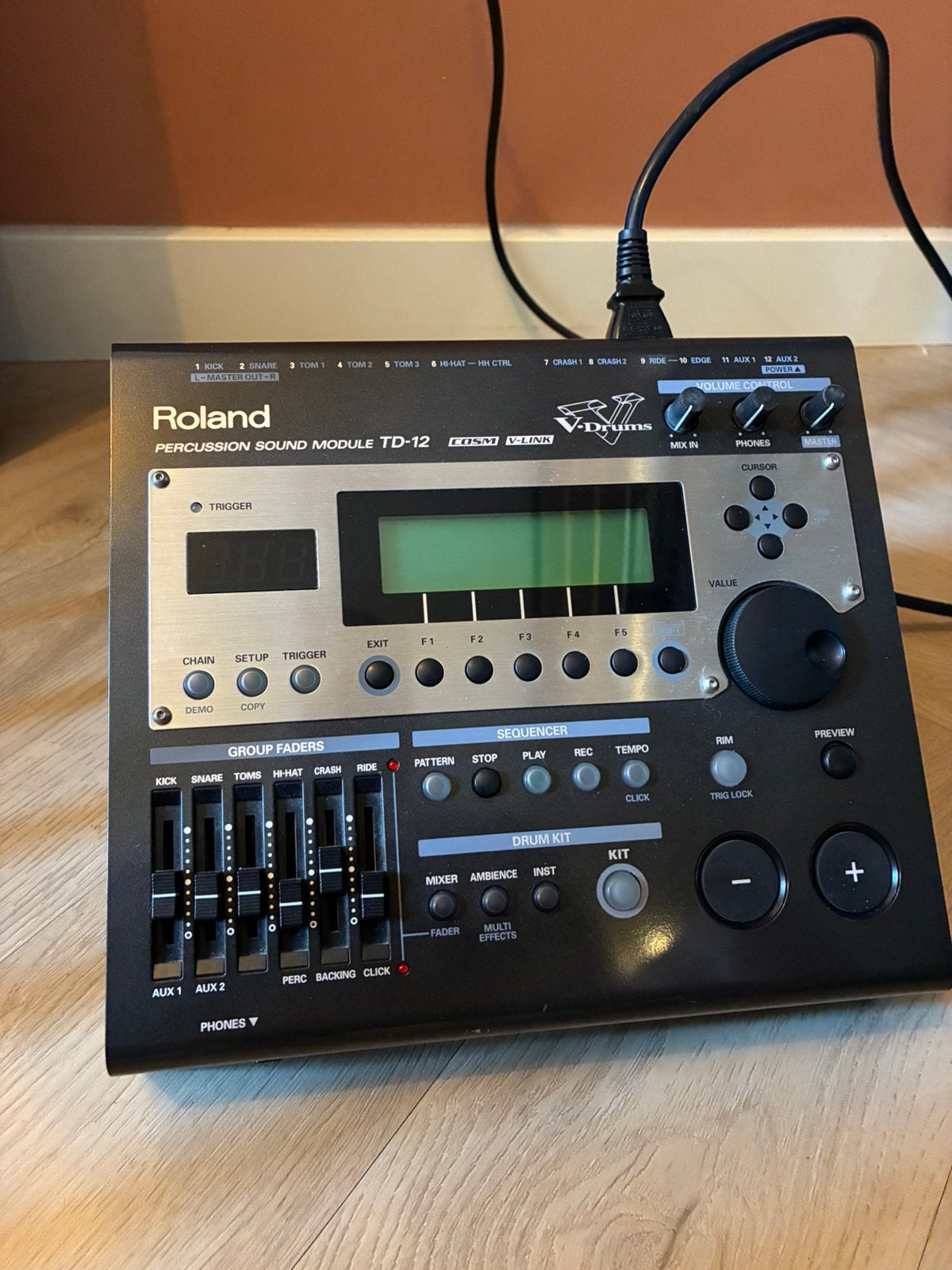 Roland TD-12 drummodule met slecht display! (TD12 module), Muziek en Instrumenten, Ophalen of Verzenden, Zo goed als nieuw, Drums of Percussie