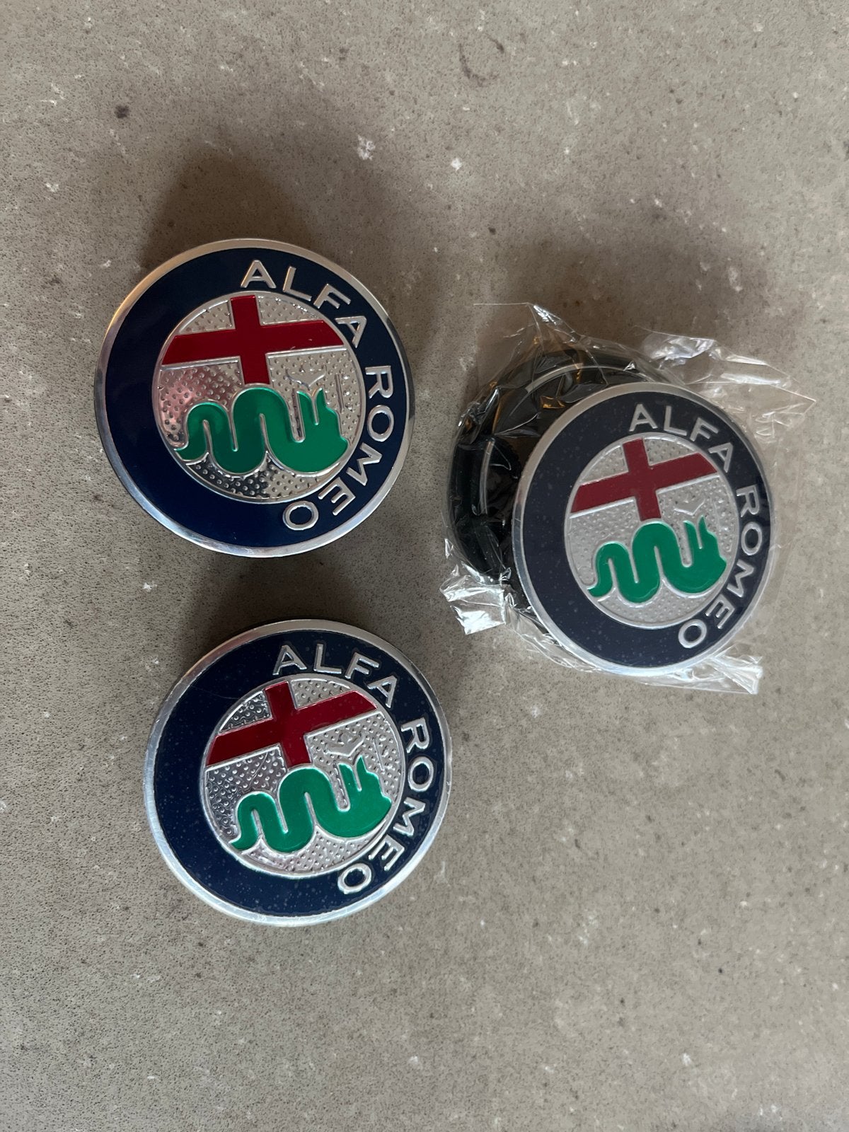 Naafkapjes Alfa Romeo - Set van 4, Ophalen of Verzenden, Nieuw, Alfa Romeo