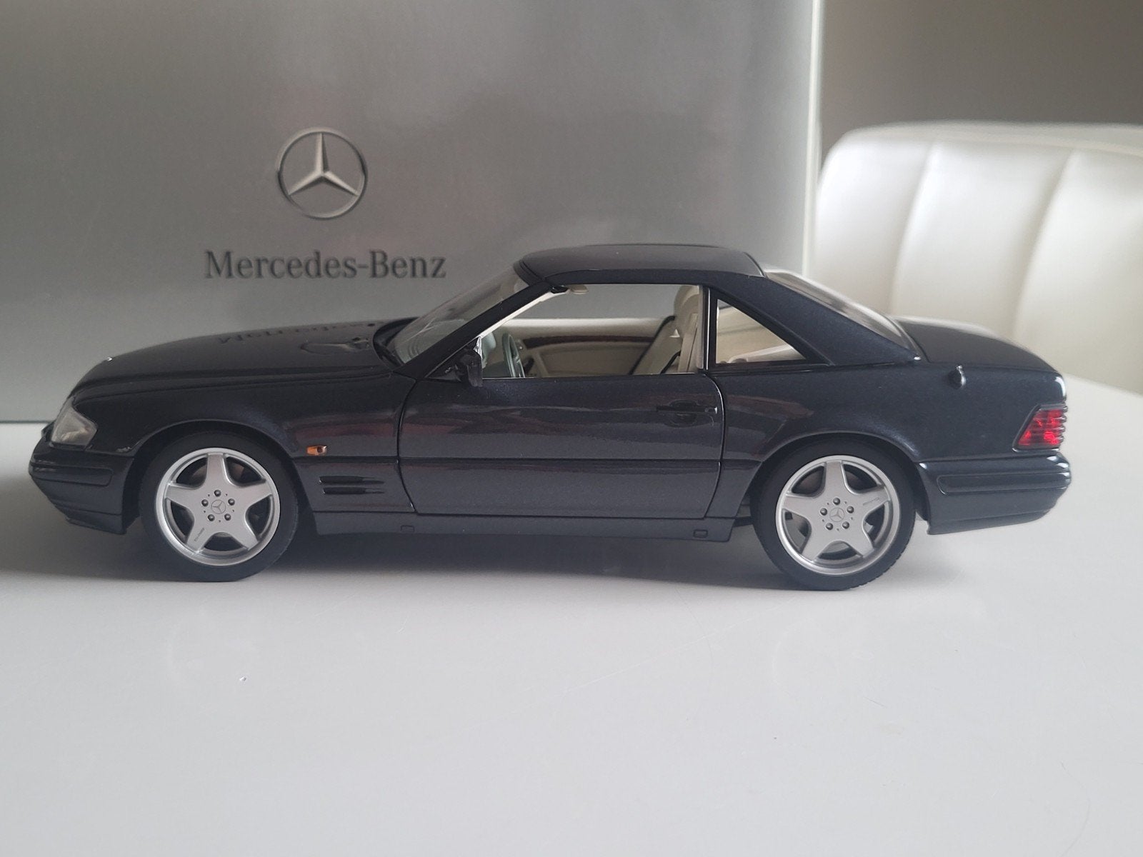 1:18 AutoArt Mercedes SL600 (R129) Classic Selection, Kyosho, Auto, Autoart, Ophalen of Verzenden