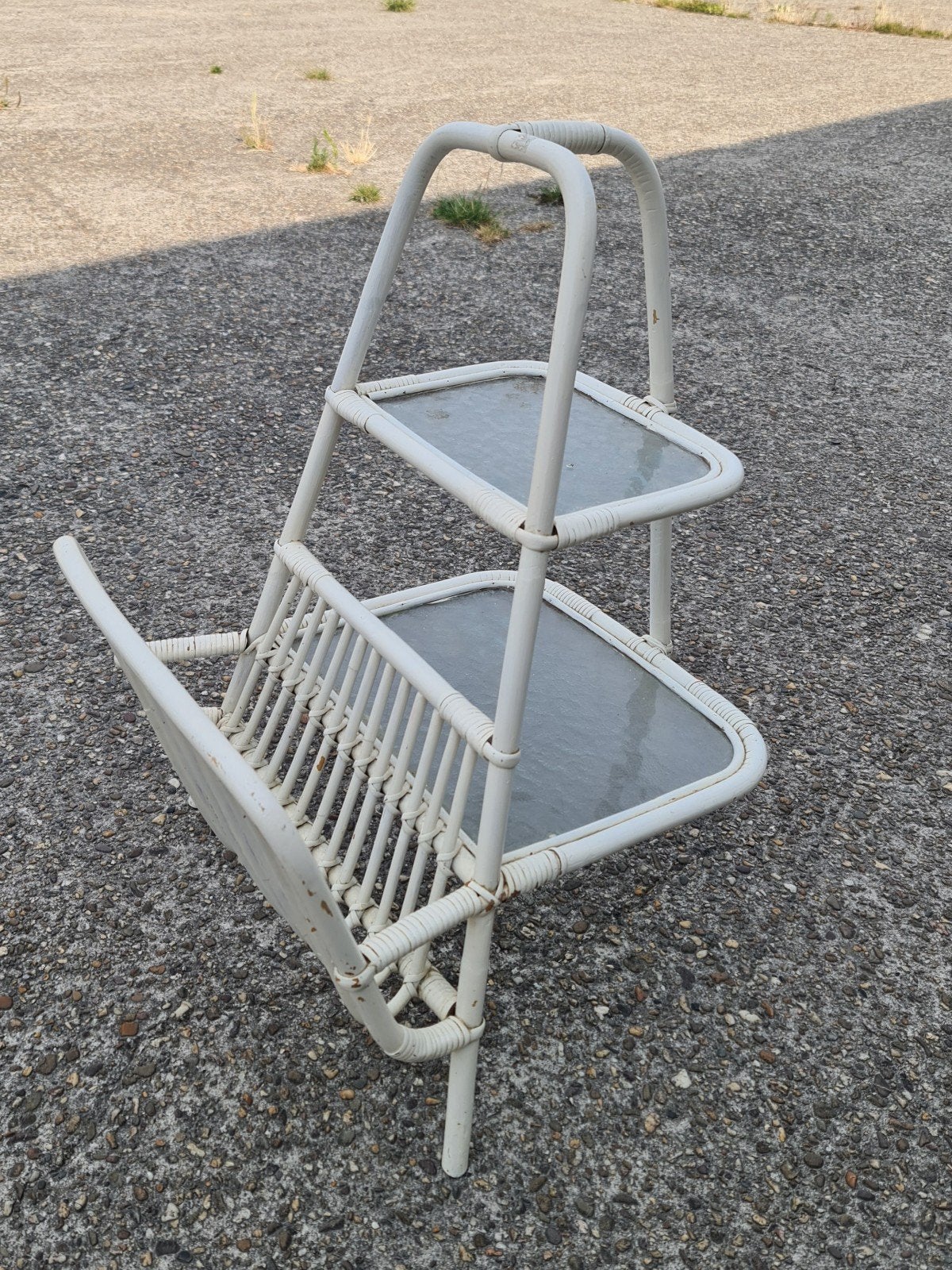 Vintage Rotan Lectuurbak met Tafeltje - Crème, Ophalen