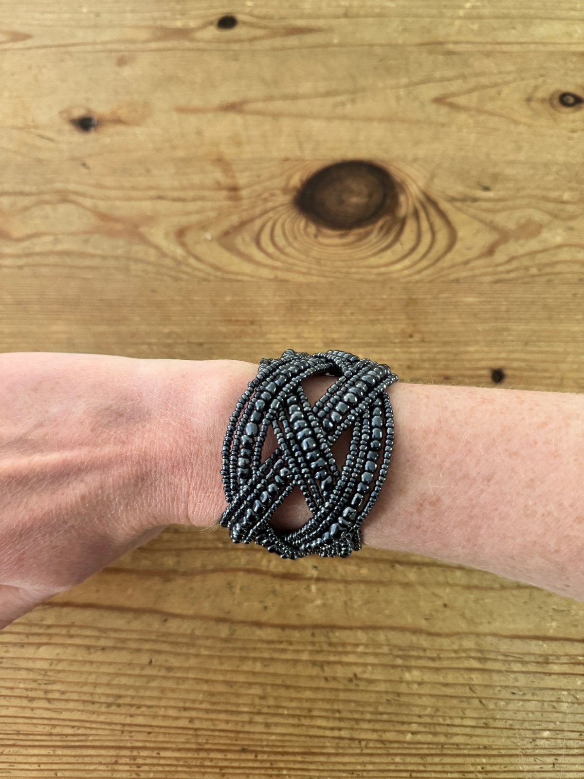 Stijlvolle kralenarmband met gevlochten design, Overige materialen, Zwart, Ophalen of Verzenden, Zo goed als nieuw