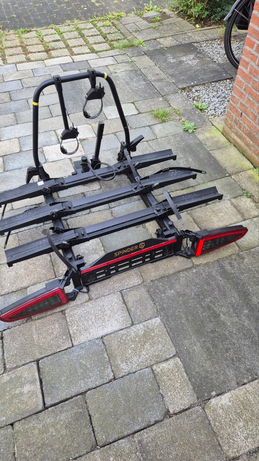 Spinder SL 3 uitschuifbare fietsendrager, Ophalen, 3 fietsen of meer, Trekhaakdrager, Brede banden
