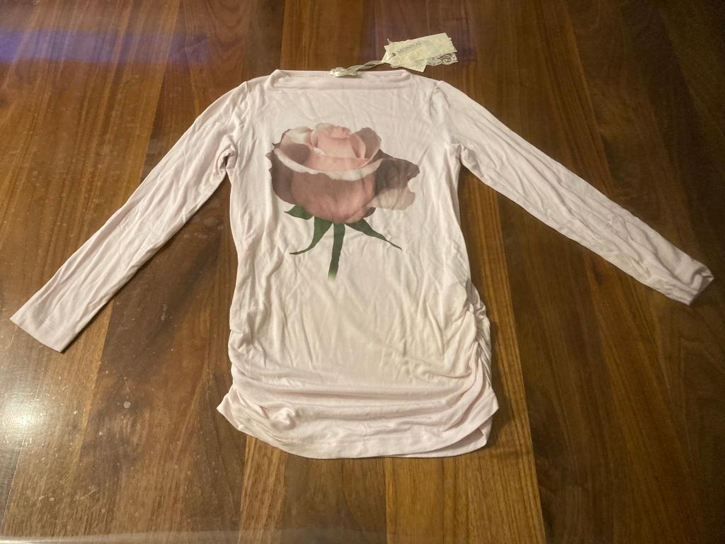 Monnalisa chic roze stretch longsleeve met roos maat 146!, Meisje, Ophalen of Verzenden, Zo goed als nieuw, Shirt of Longsleeve