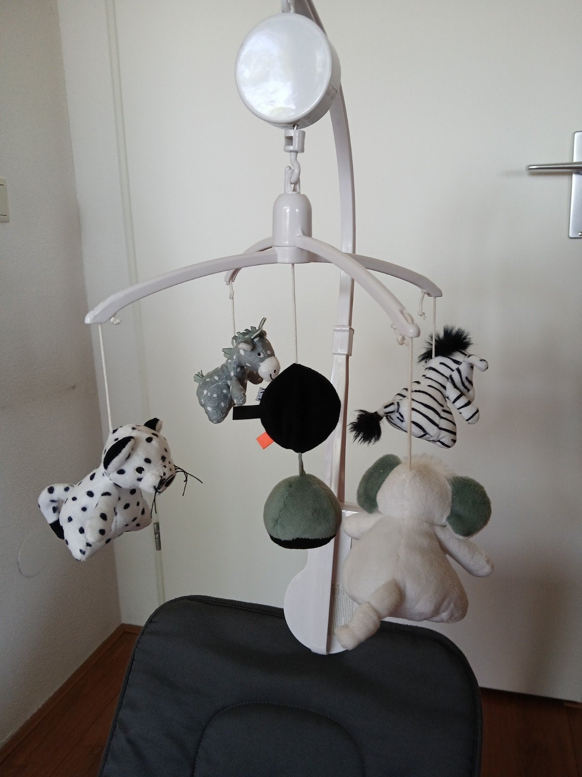 Muzikale Mobiel met Dieren voor Babybedje, Ophalen of Verzenden, Zo goed als nieuw, Mobiel