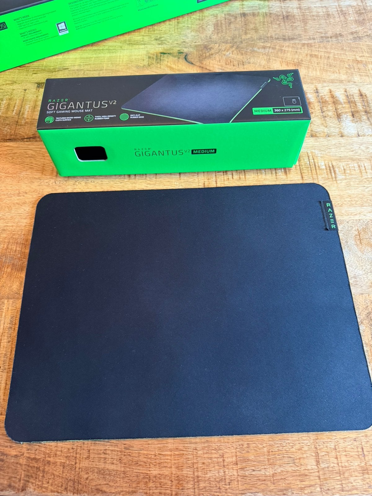 Razer gigantus v2 soft gaming mouse mat, Ophalen of Verzenden, Zo goed als nieuw