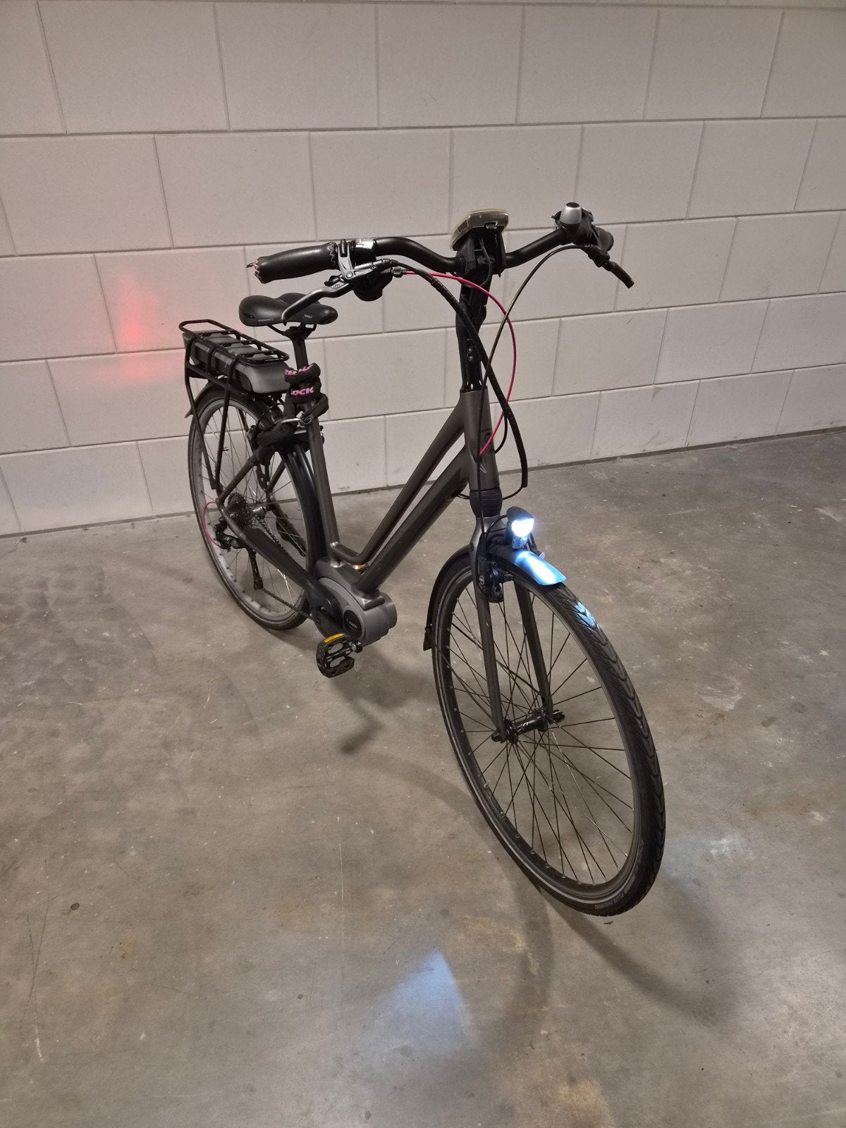 koga electrische damesfiets bosch middenmotor, Fietsen en Brommers, 56 cm of meer, Ophalen of Verzenden, Zo goed als nieuw, Overige merken