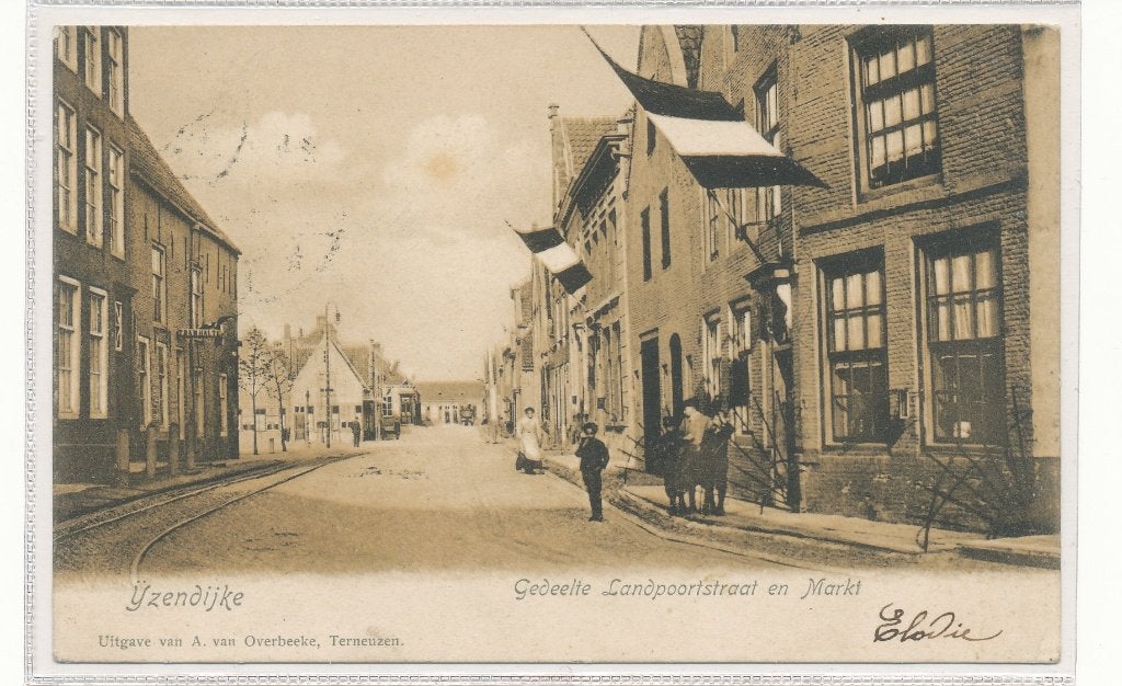 IJzendijke - Gedeelte Landpoortstraat en Markt 1907, Ophalen of Verzenden, Voor 1920, Gelopen, Zeeland