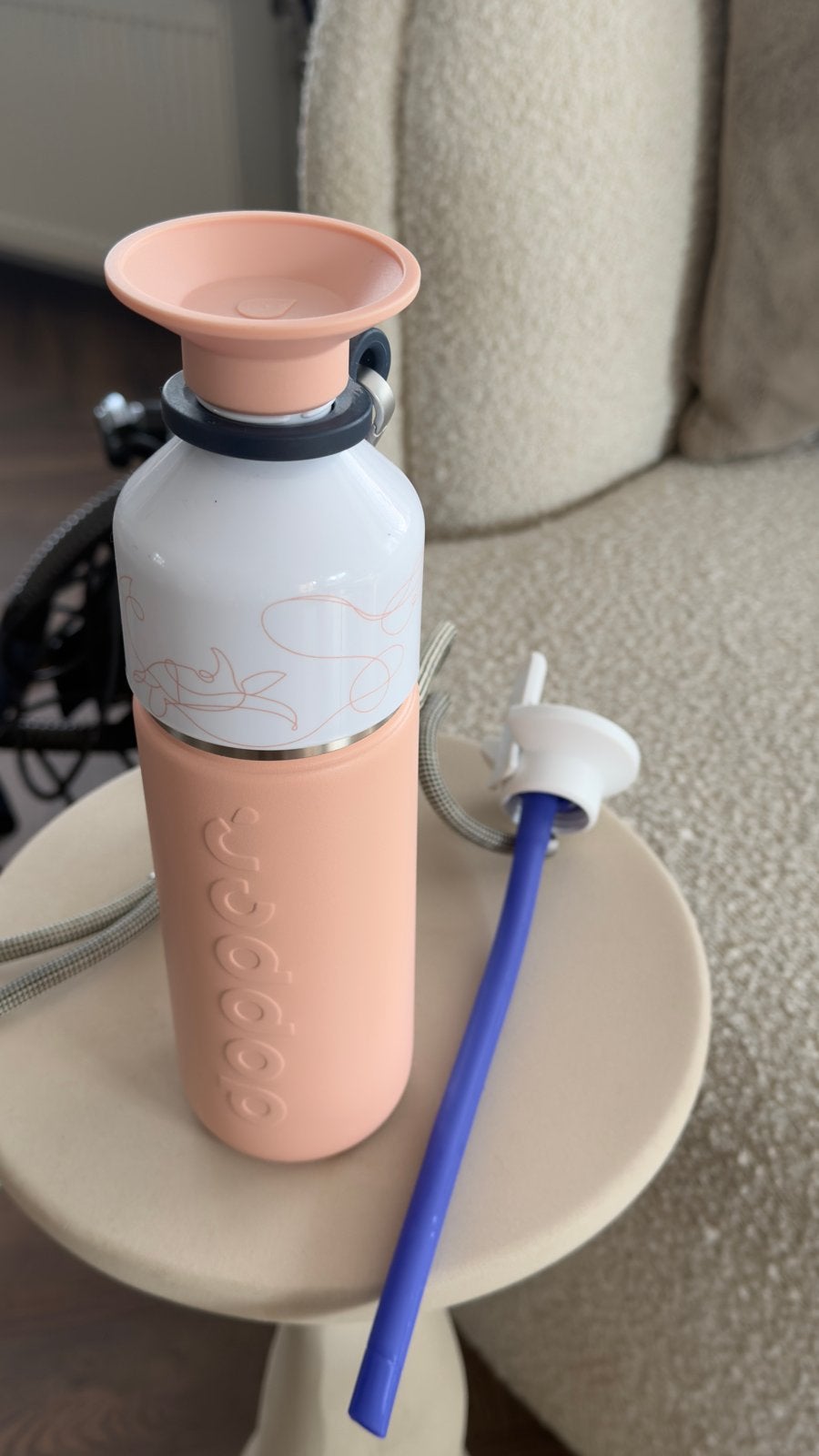 Dopper Insulated 580 ml Pebble Peach met Flip Straw en Cord, Beige, Overige typen, Ophalen of Verzenden, Zo goed als nieuw