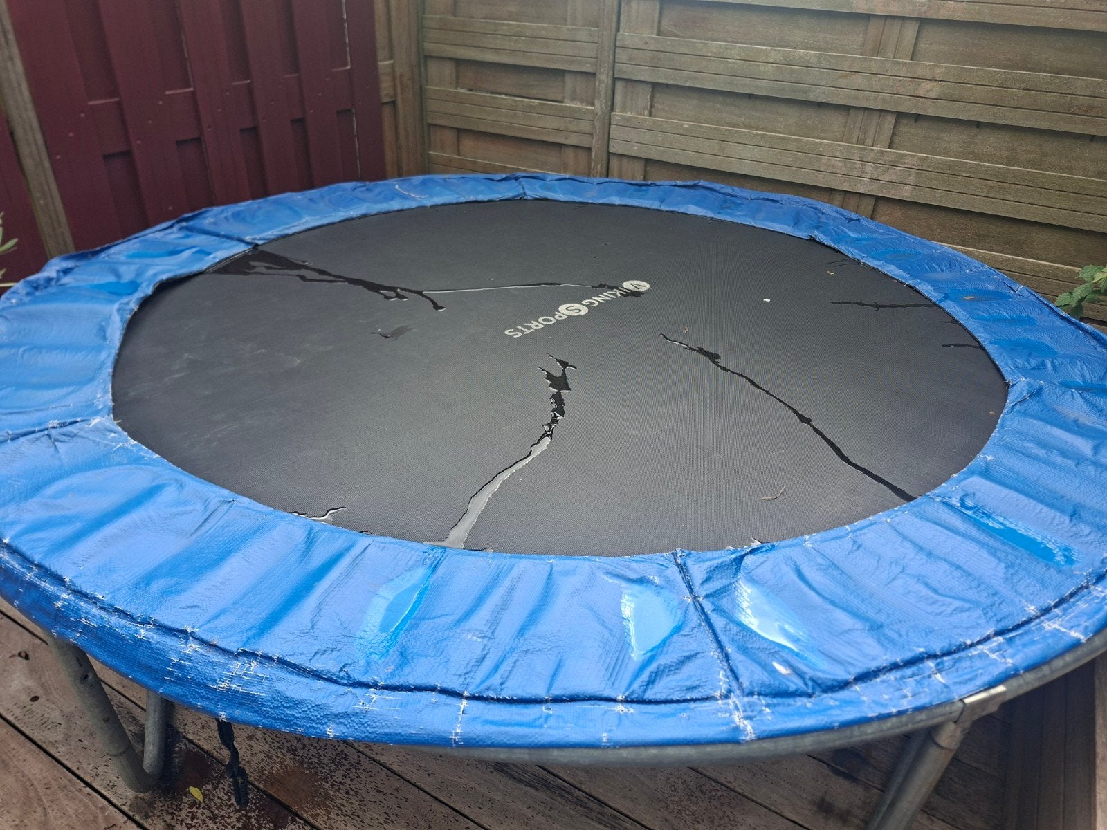 Trampoline 300cm met veiligheidsnet, Ophalen, Gebruikt