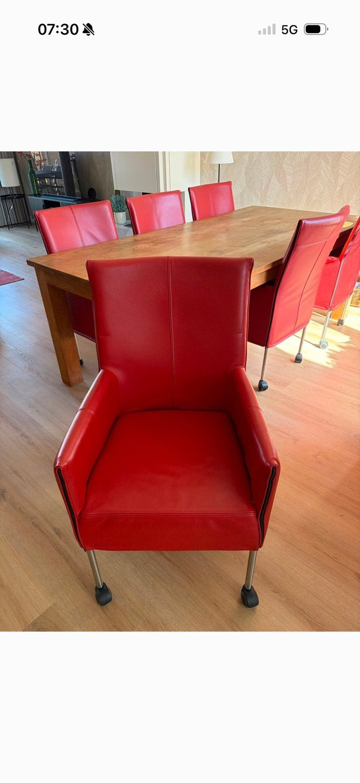 GRATIS ZES lederen eetkamerstoelen (Goossens), Huis en Inrichting, Ophalen, Gebruikt, Leer, Vijf, Zes of meer stoelen