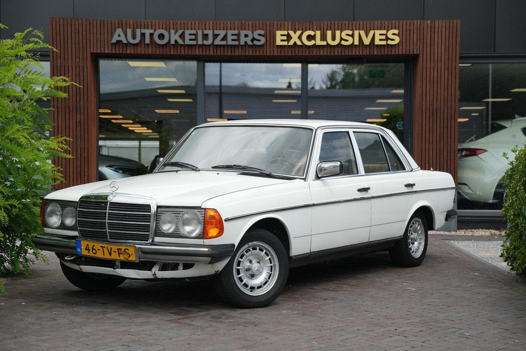 Mercedes-Benz 200-280 (W123) 200 Oldtimer 1982 Benzine LPG, Auto's, 94 pk, Gebruikt, 1340 kg, 4 cilinders