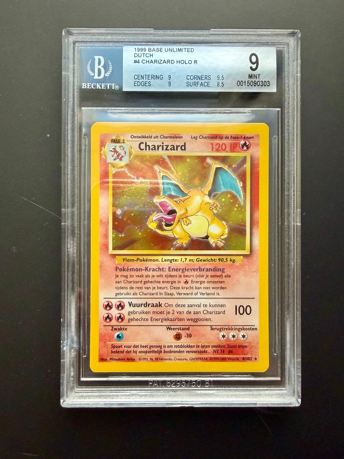 Pokémon Base Set Charizard Holo Dutch 1999 – BGS 9 MINT, Hobby en Vrije tijd, Verzamelkaartspellen | Pokémon, Ophalen of Verzenden