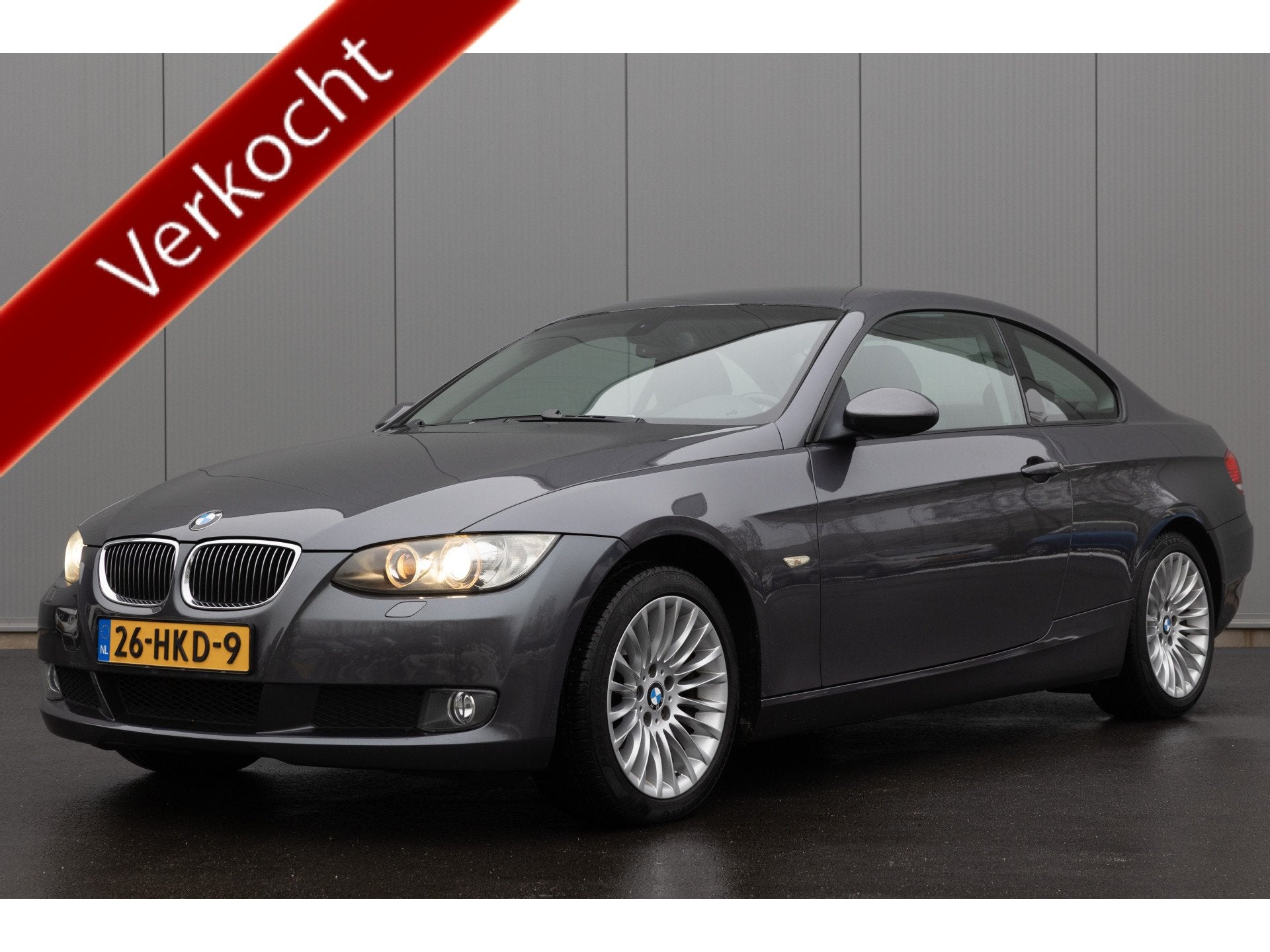 BMW 3 Serie 320 Coupé | NL- AUTO | HISTORIE AANWEZIG | CLIM, Auto's, Achterwielaandrijving, Zwart, 4 cilinders, 4 stoelen