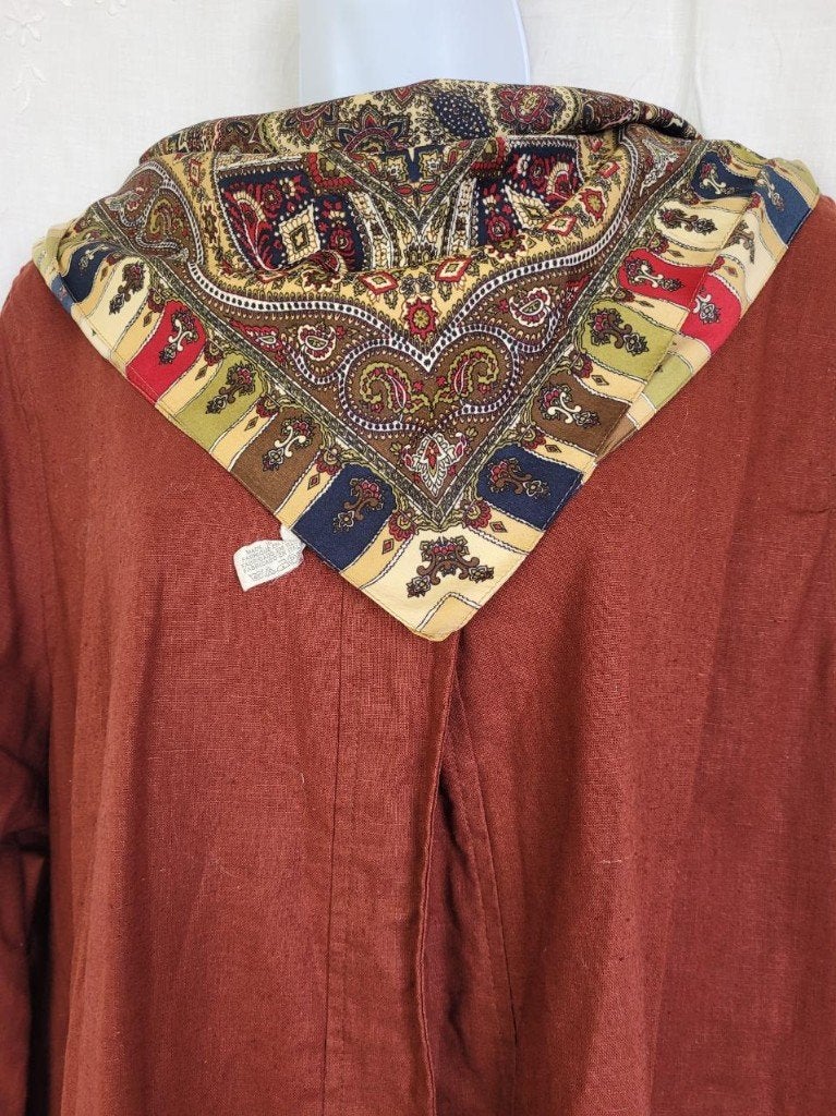 Mooi klein vierkant sjaaltje 52x52, Maat 38/40 (M), ., Ophalen of Verzenden, Zo goed als nieuw