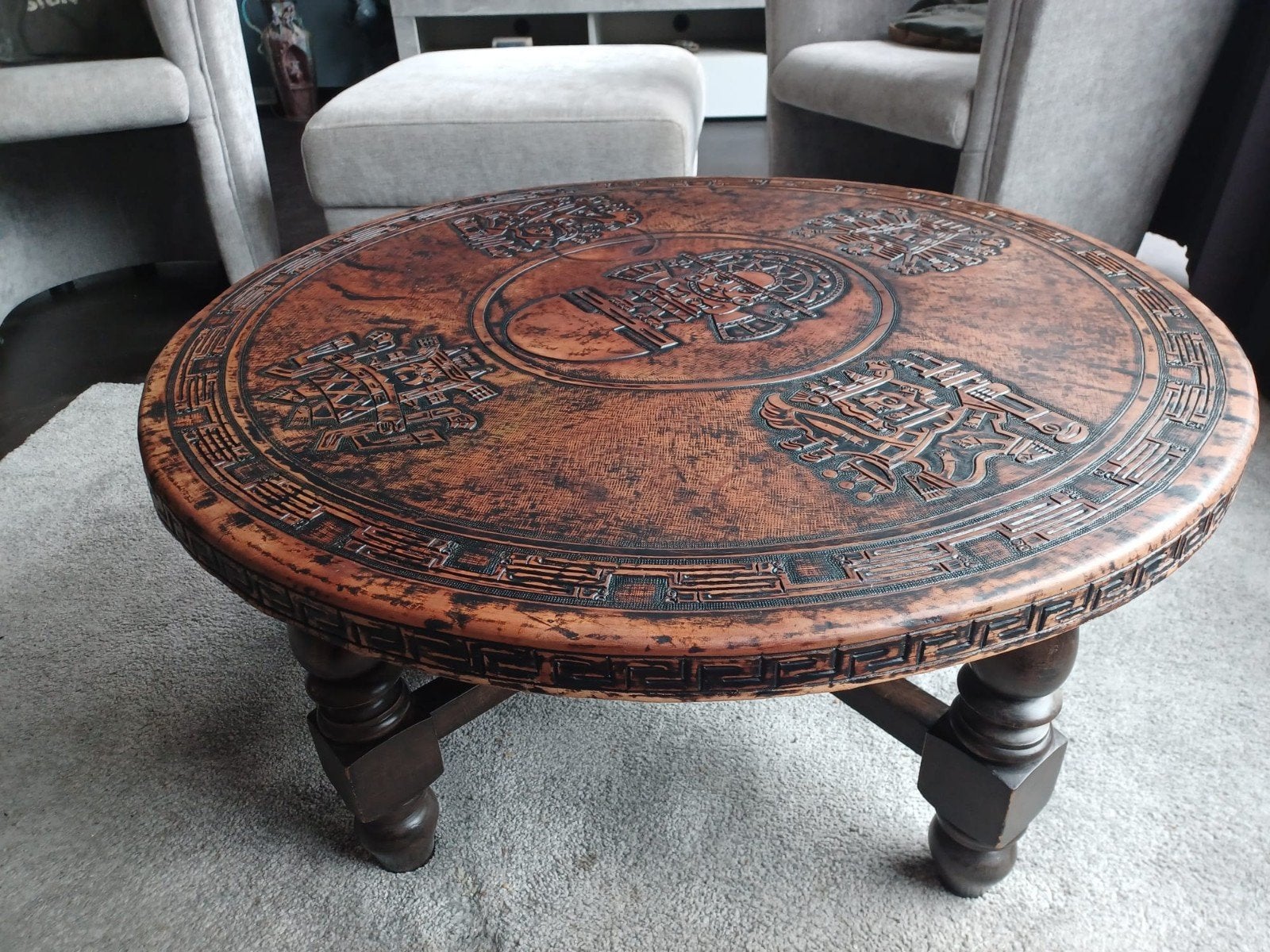 Salontafel bewerkt leer Angel Pazmino Inca stijl, Ophalen