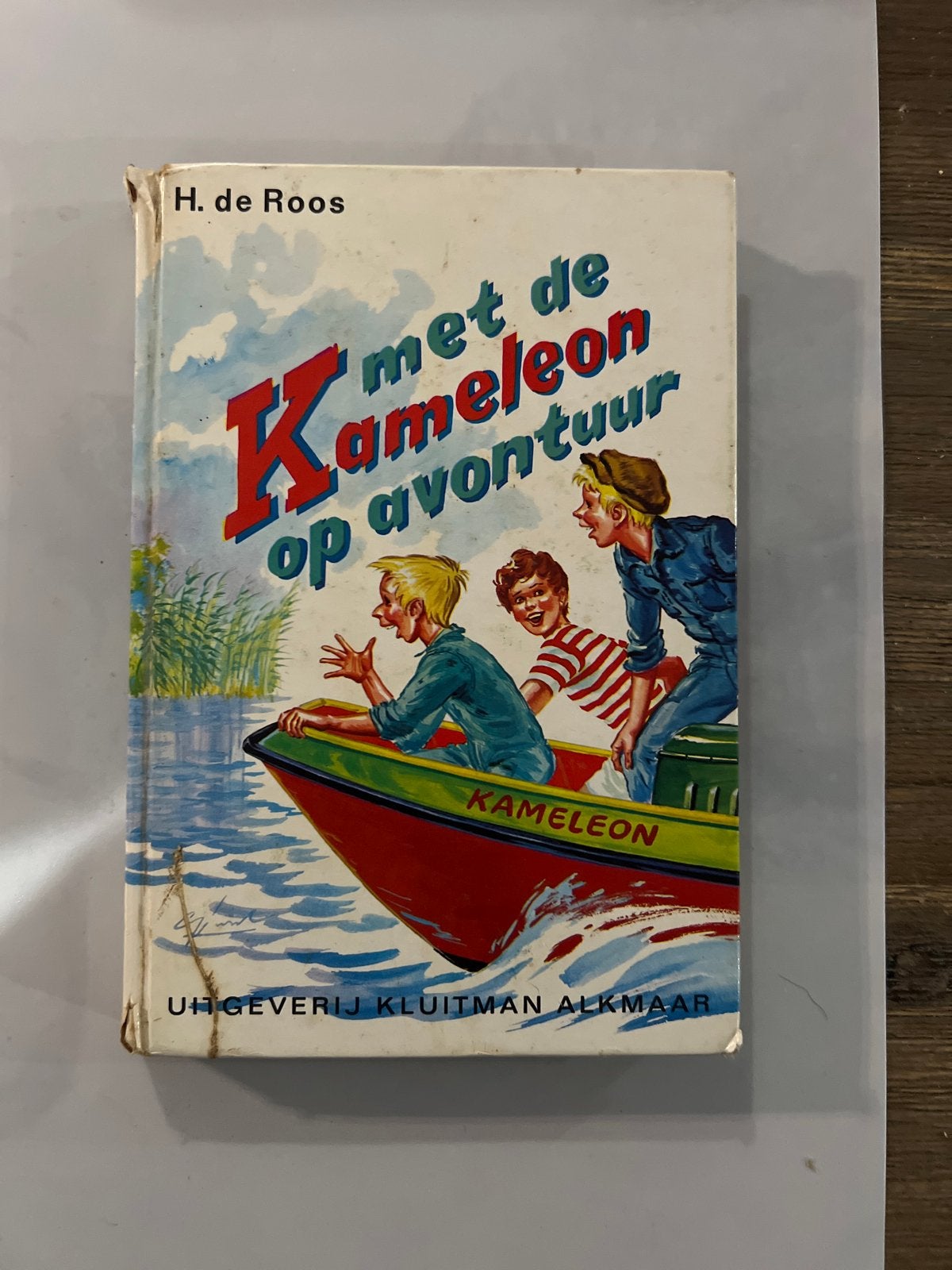 Kameleon op avontuur - H. de Roos (Vintage Boek), Ophalen, Gelezen, Fictie algemeen