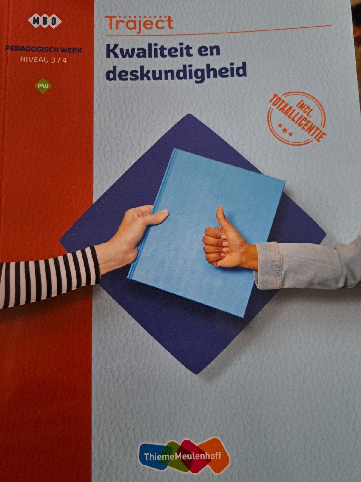 Traject Kwaliteit en deskundigheid MBO Pedagogisch Werk, Ophalen, Zo goed als nieuw, Overige niveaus, Onbekend