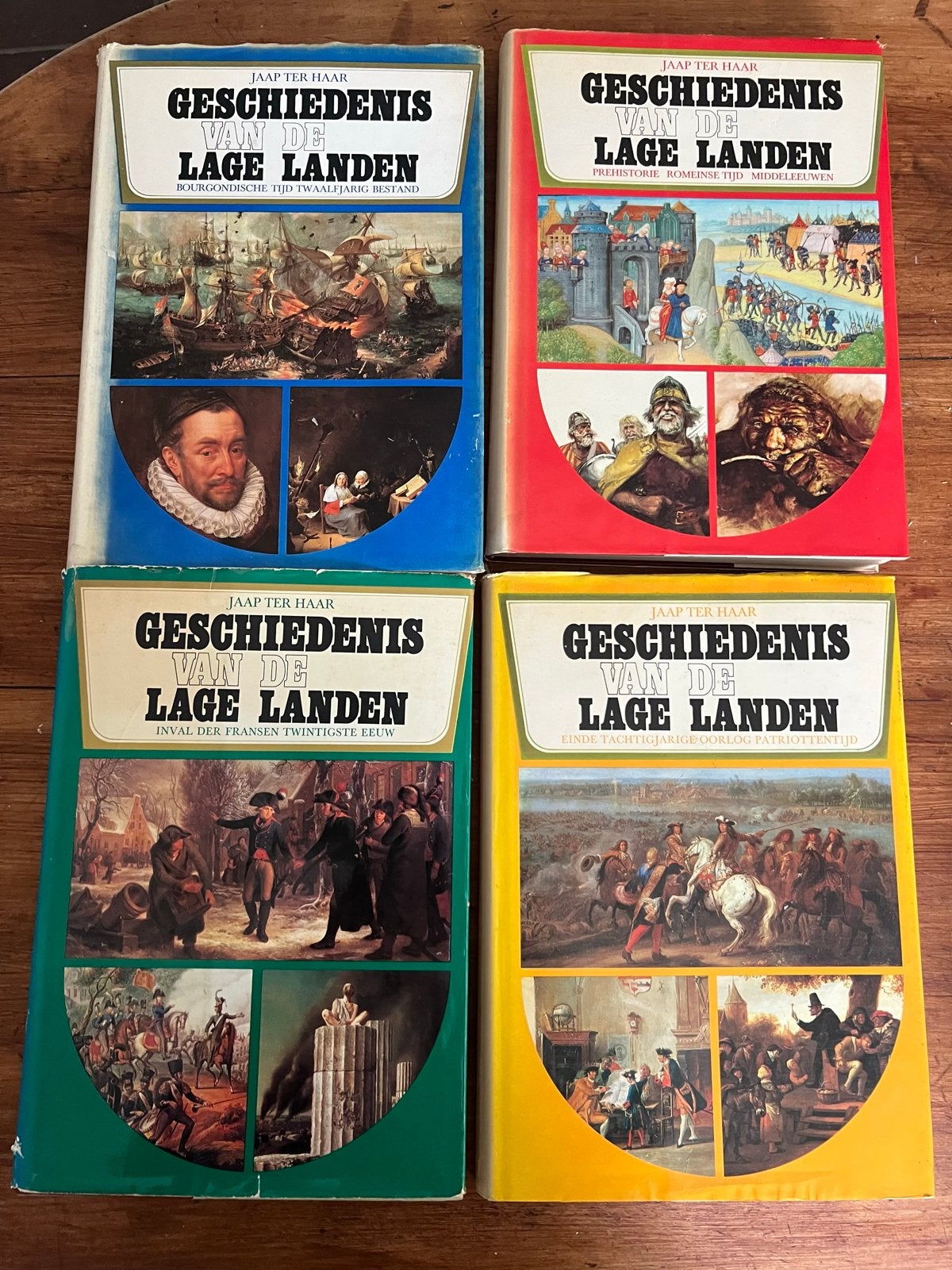 Geschiedenis van de Lage Landen - Jaap ter Haar (4 delen), Boeken, Ophalen of Verzenden, 20e eeuw of later, Gelezen