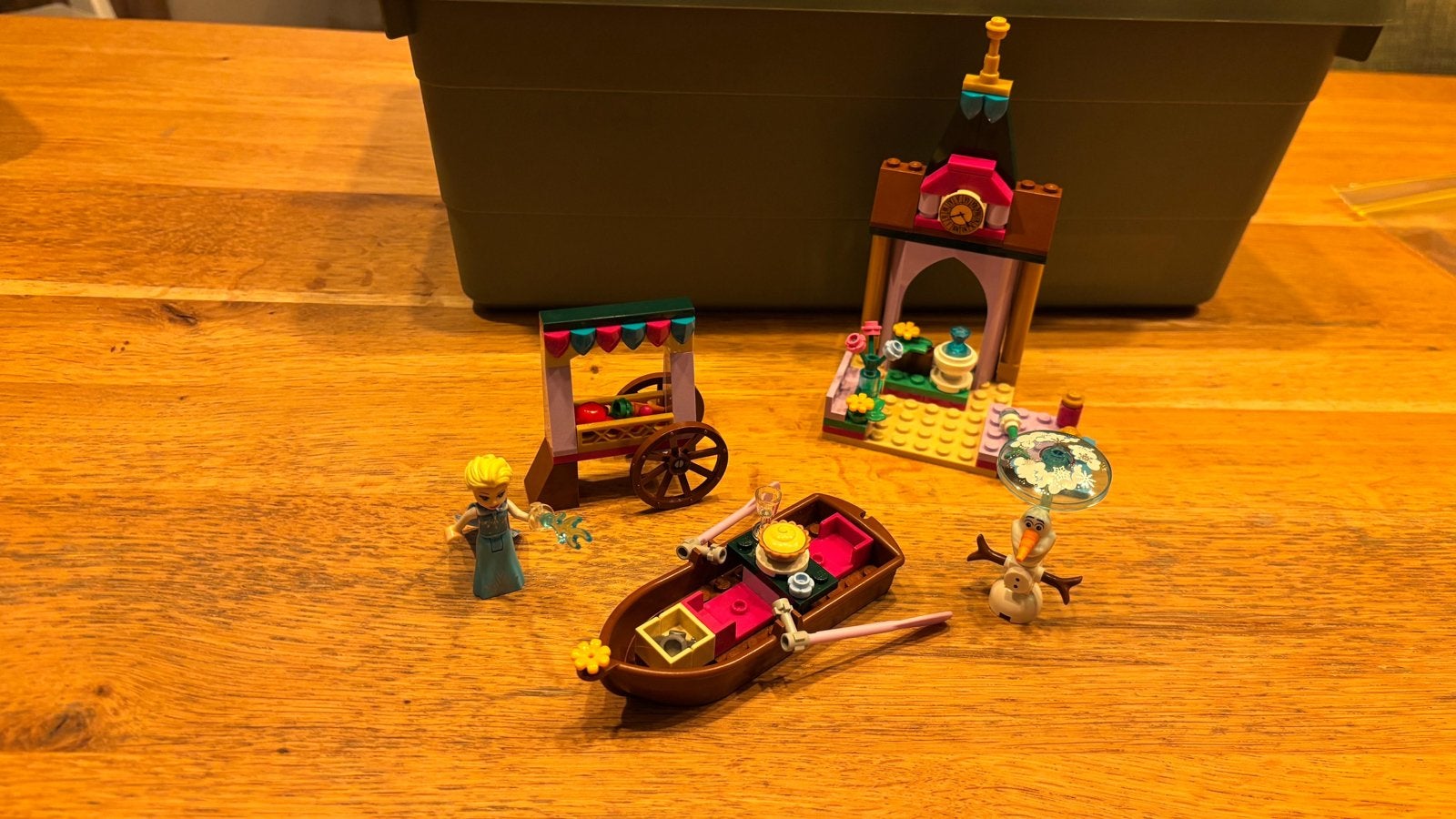 Lego Disney Frozen 41155 Elsa's Marktavontuur, Ophalen of Verzenden, Gebruikt