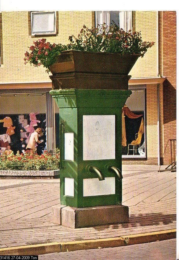 Ansichtkaart	Putten	Dorpspomp, Verzenden, 1980 tot heden, Gelopen, Gelderland