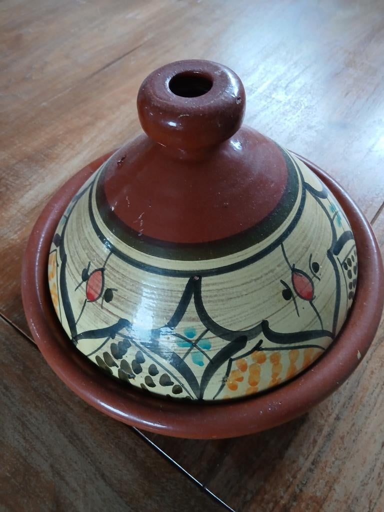 Tajine met deksel, aardewerk, Ophalen