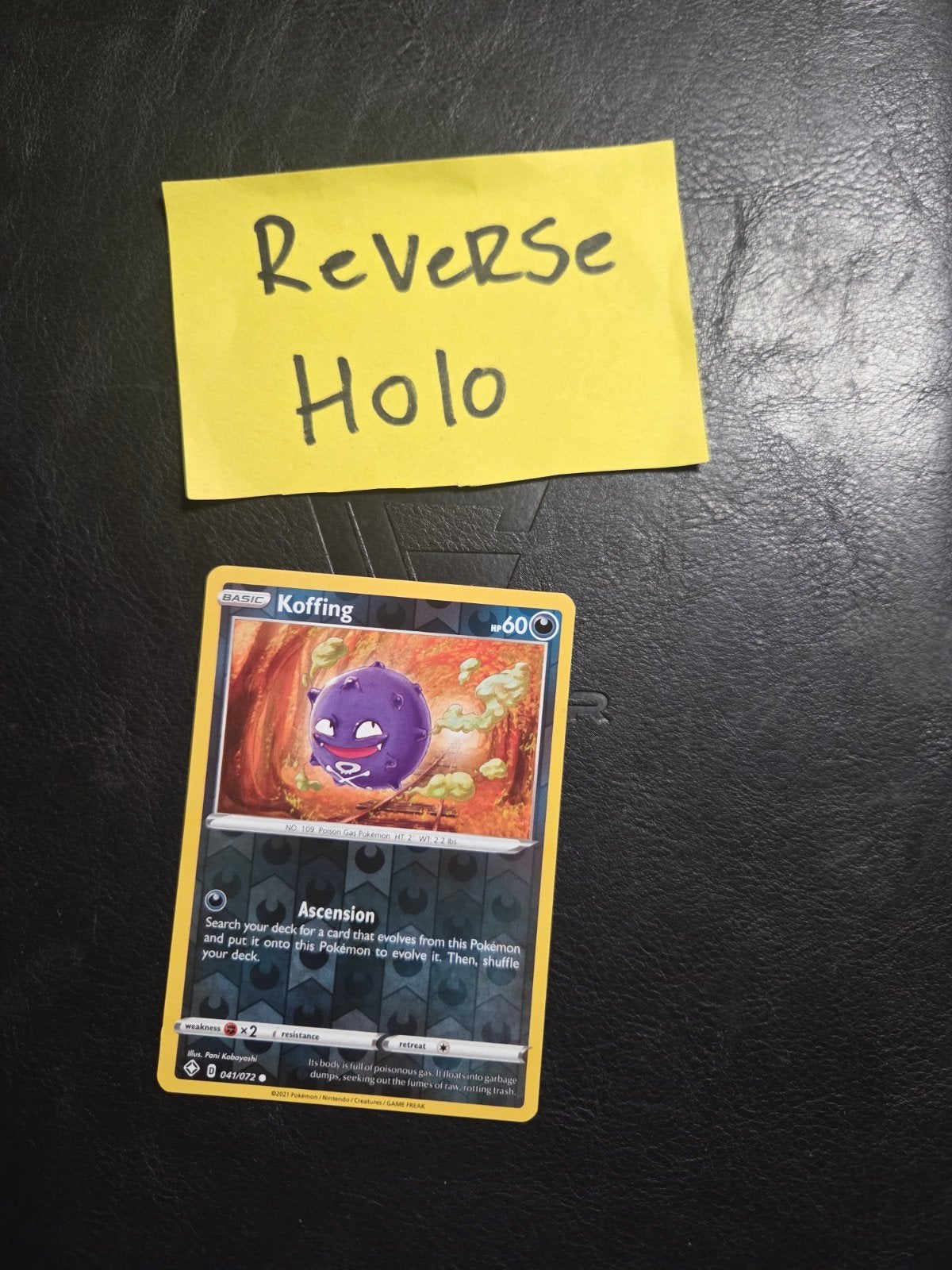Koffing 041/072 Shining fates, Ophalen of Verzenden, Zo goed als nieuw