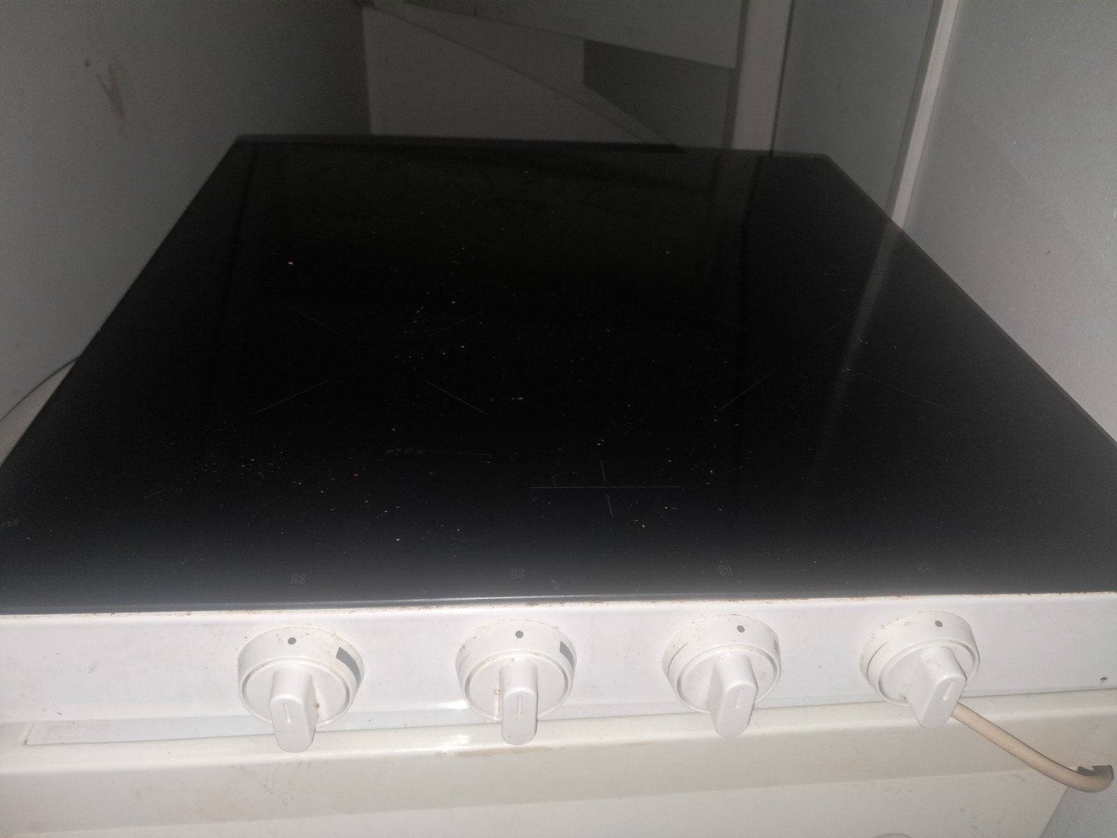 Inductiekookplaat in nieuwstaat