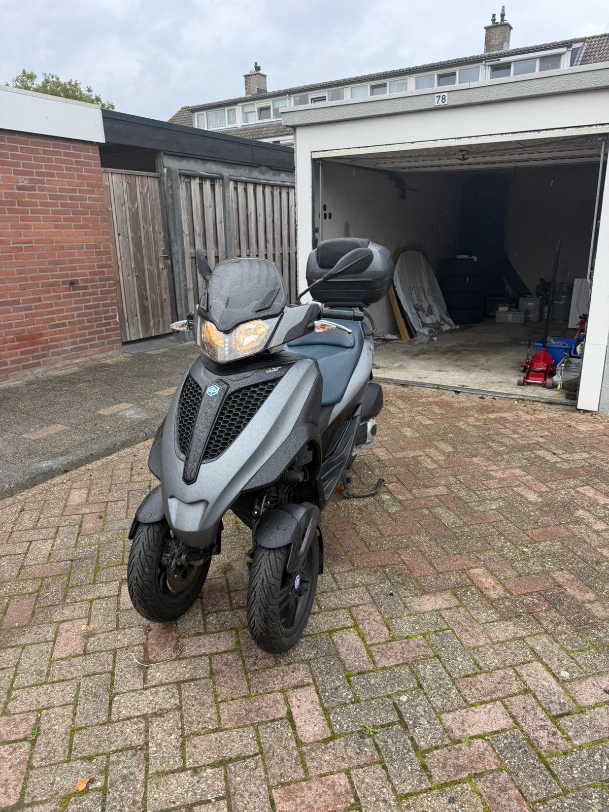 2015 Piaggio mp3 yourban 300, Motoren, Scooter, Bedrijf, 1 cilinder, 12 t/m 35 kW