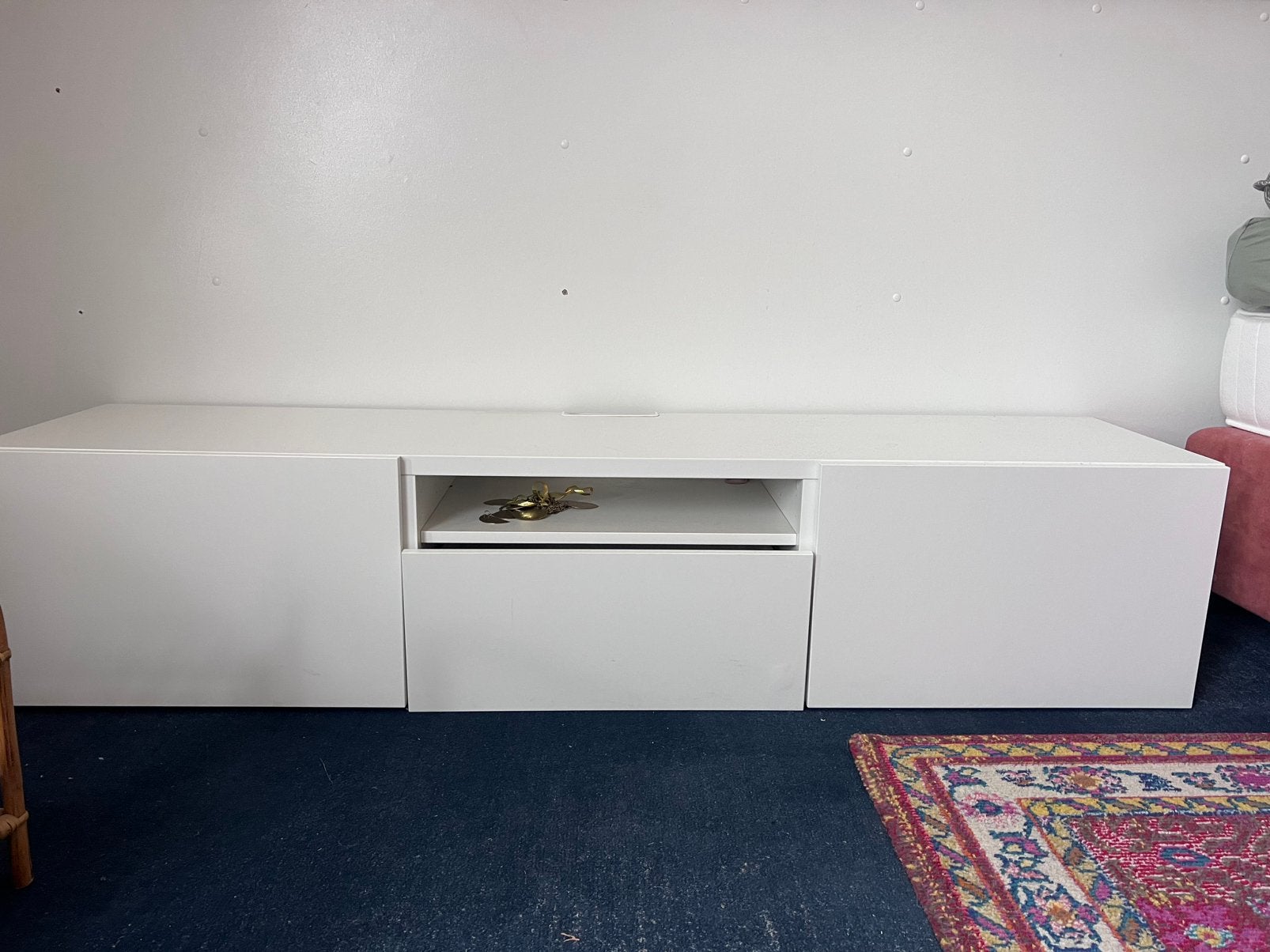 GRATIS Besta tv meubel, Ophalen, 150 tot 200 cm, Zo goed als nieuw, Minder dan 100 cm