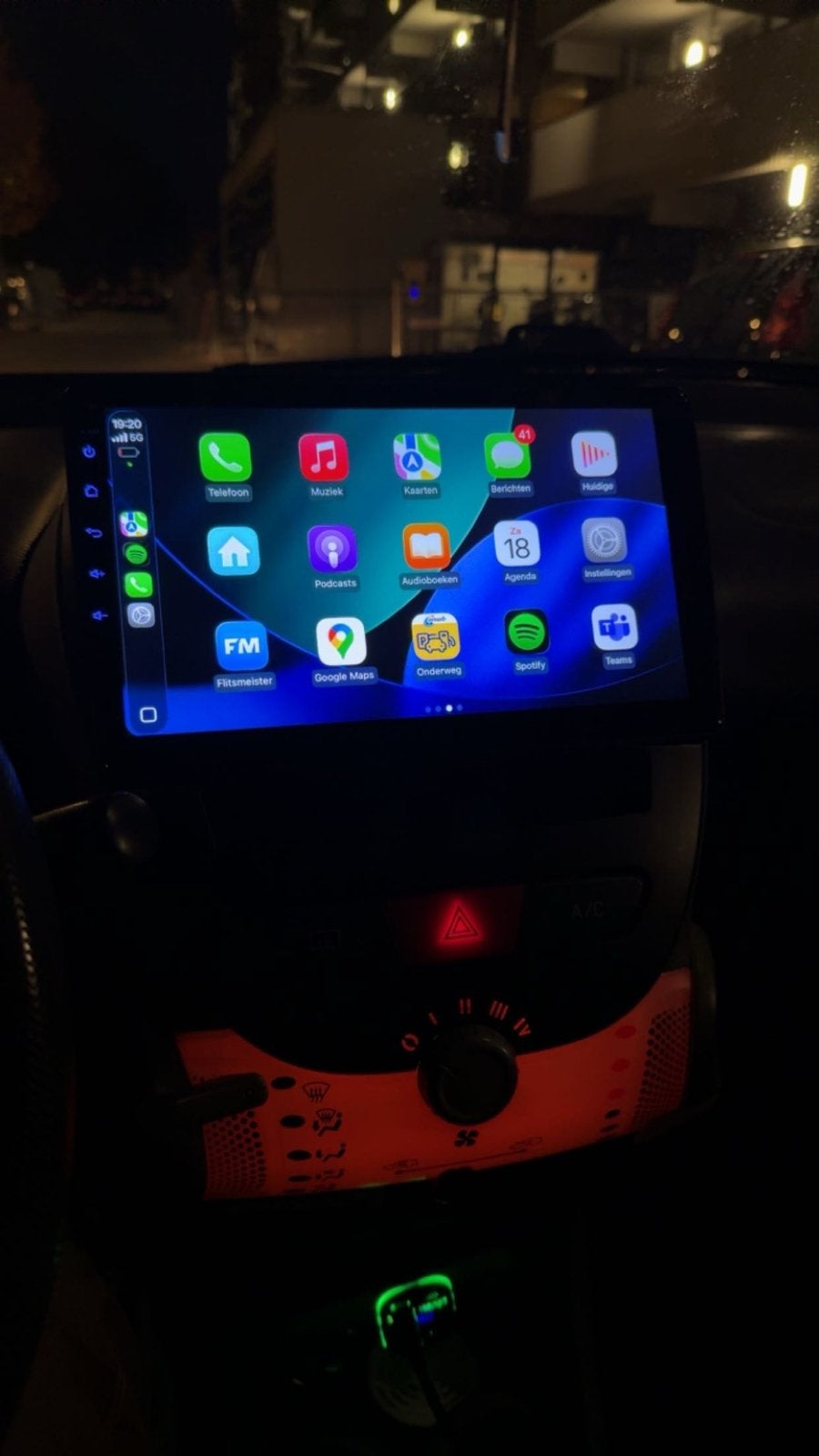 Apple CarPlay & Android – Toyota Aygo Peugeot 107 Citroën C1, Ophalen of Verzenden, Nieuw