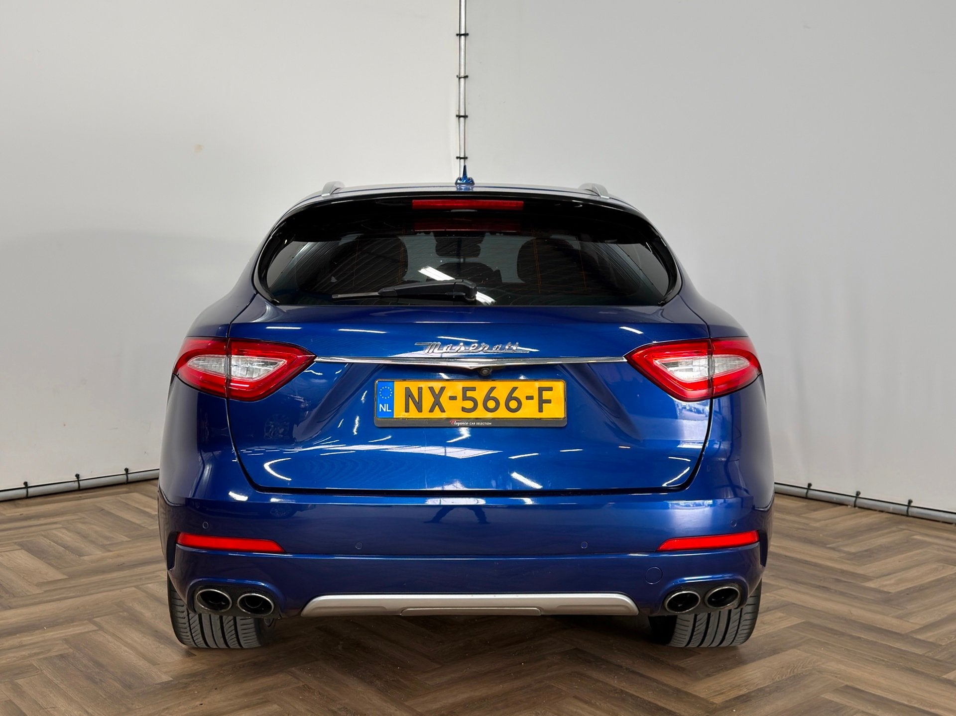 Maserati Levante 3.0 V6 D AWD|AUTOMAAT|NAVI|CARPLAY|MEMORY|I, Gebruikt, Euro 6, Blauw, 2987 cc