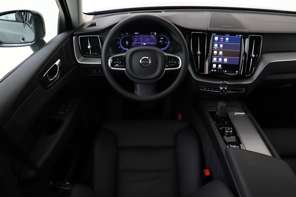 Volvo XC60 T6 PLUG-IN HYBRID AWD ULTRA DARK -PANO.DAK|HARMAN, Auto's, Volvo, Automaat, 12 maanden, Euro 6, 4 cilinders