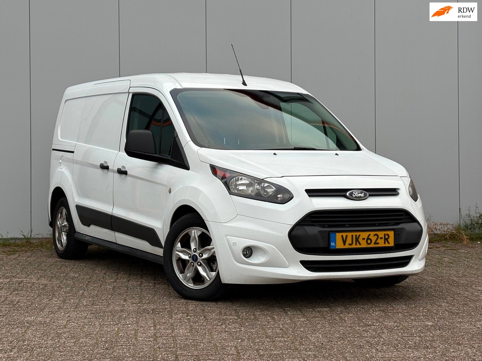 Ford Transit Connect 1.5 TDCI L2 Ambiente Automaat, Nieuwe A, Gebruikt, Euro 6, 4 cilinders, Wit
