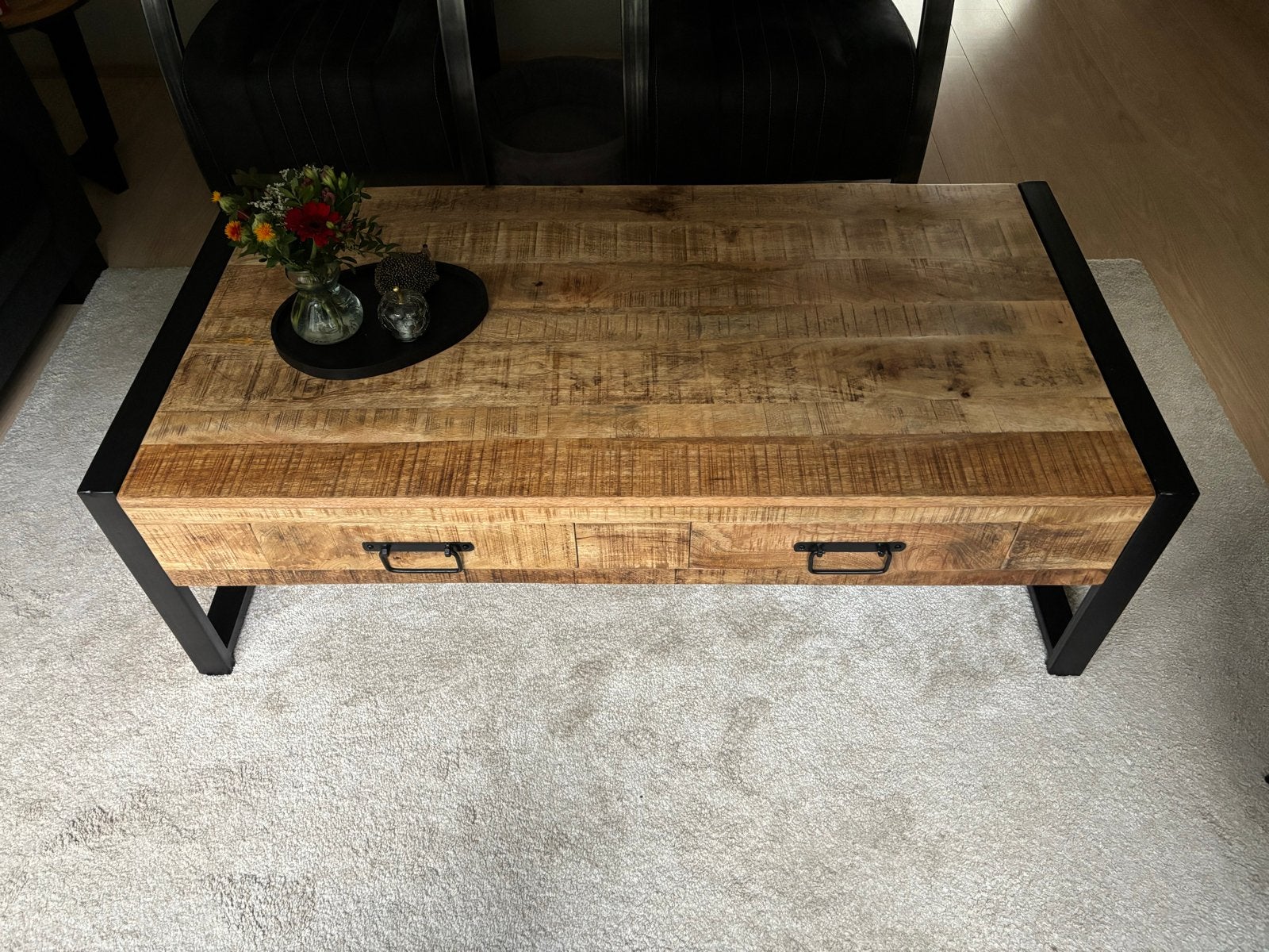 Mango houten salontafel 140x70 cm met 4 lades, Gebruikt, 100 tot 150 cm, Minder dan 50 cm, Rechthoekig