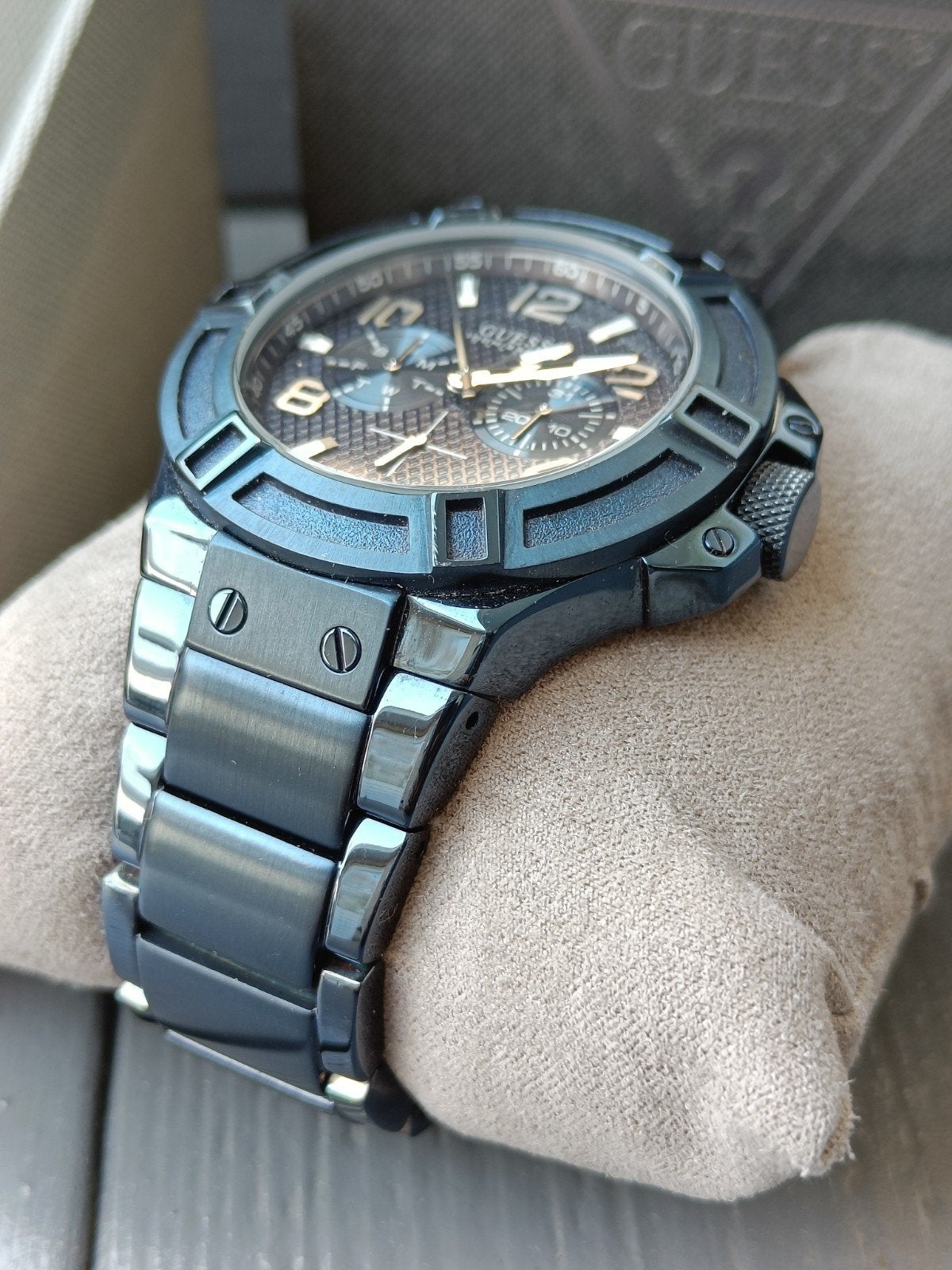 Nieuw en ongedragen Guess Sporty Rigor horloge, Ophalen of Verzenden, Nieuw, Grijs, Jongen of Meisje