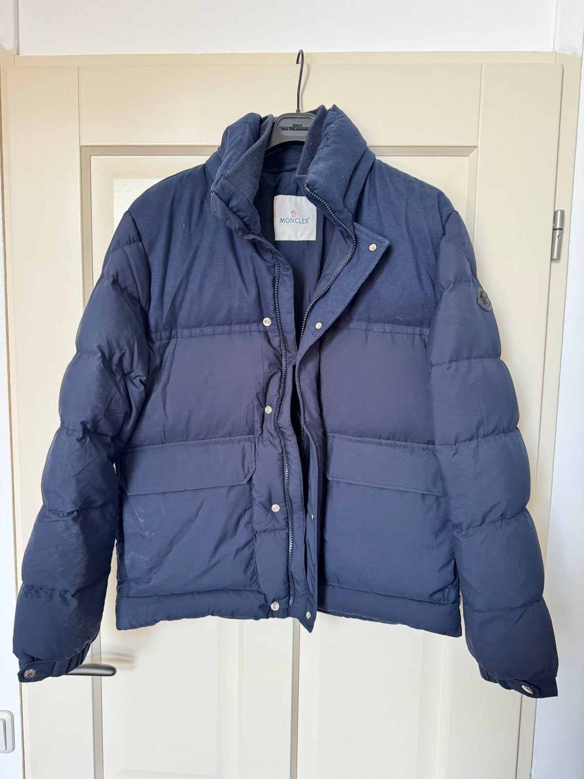 Moncler RE-Longue Saison Opaque donsjack - Maat L, Ophalen of Verzenden, Zo goed als nieuw, Maat 52/54 (L), Blauw