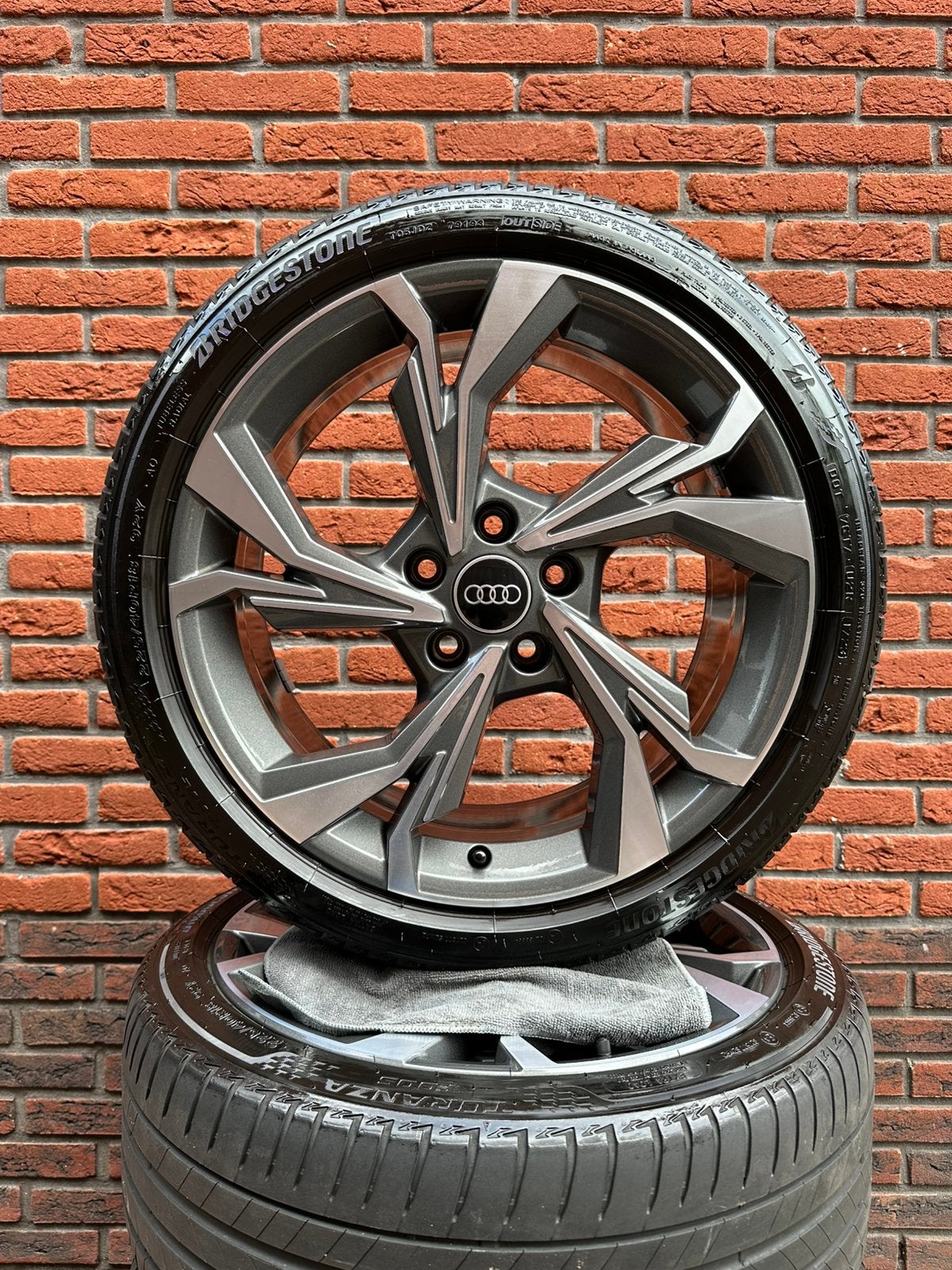 Originele Audi A3 S3 RS3 8Y velgen 18 inch, Ophalen, 18 inch, Banden en Velgen, Personenwagen
