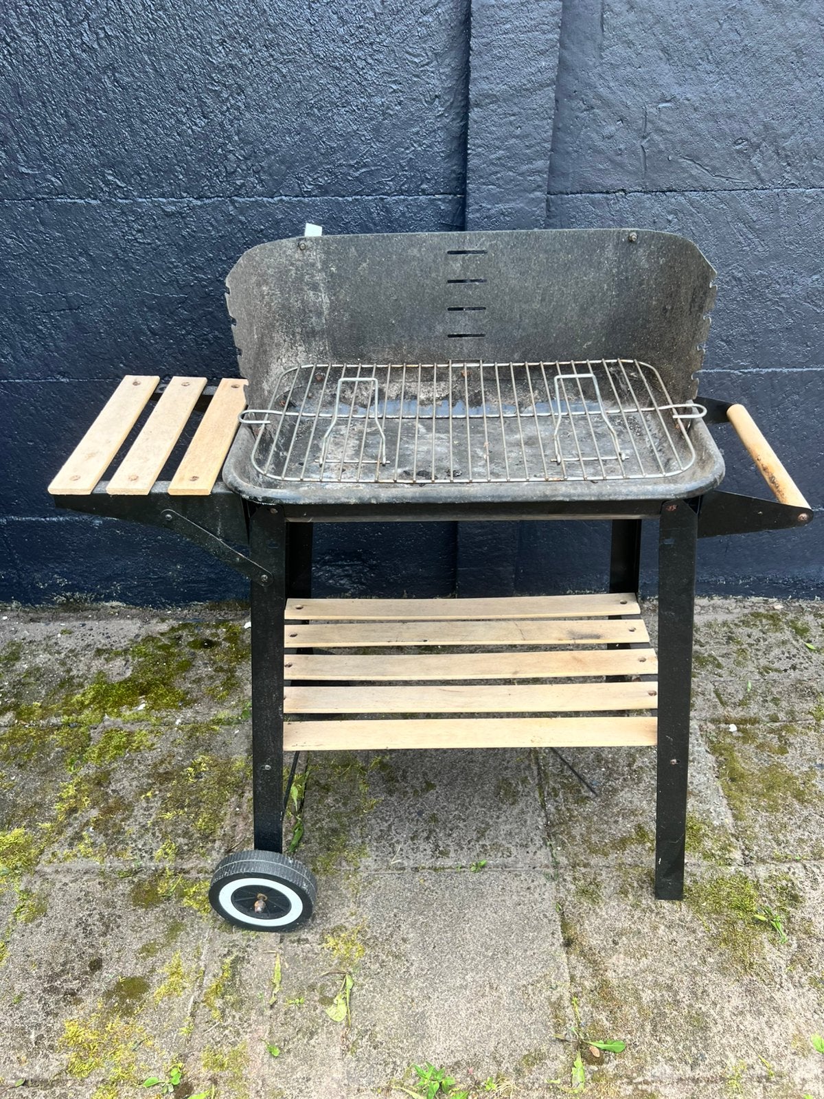 Grillmeister Houtskoolbarbeque, Ophalen, Gebruikt