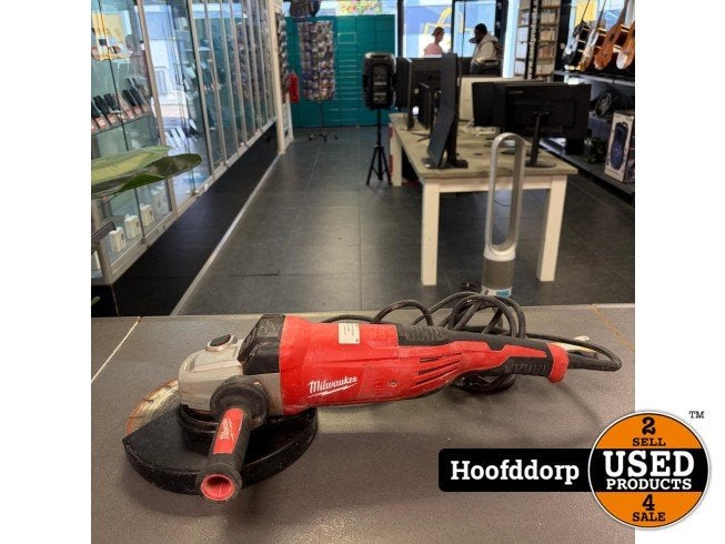 Milwaukee AGV 22-230 E Slijpmachine (2021), Doe-het-zelf en Verbouw, Milwaukee, Zo goed als nieuw, Support@milwaukee.com, Milwaukee Electric Tool Corporation, 13135 W. 
Lisbon Road, Brookfield, WI 53005
USA