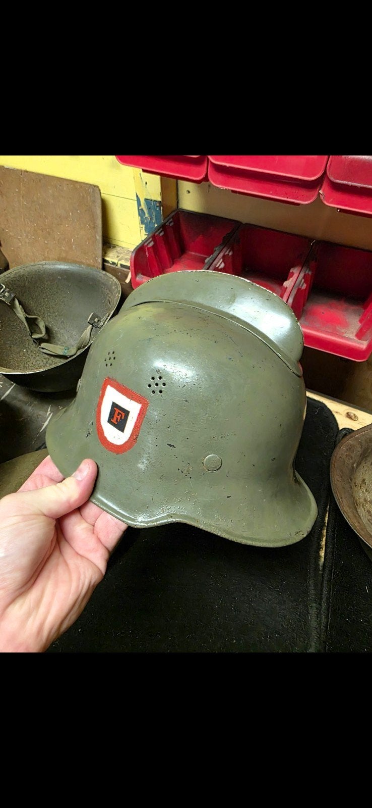 Duitse brandweerhelm WOII, Verzamelen, Ophalen of Verzenden, Overige soorten, Duitsland, Helm of Baret