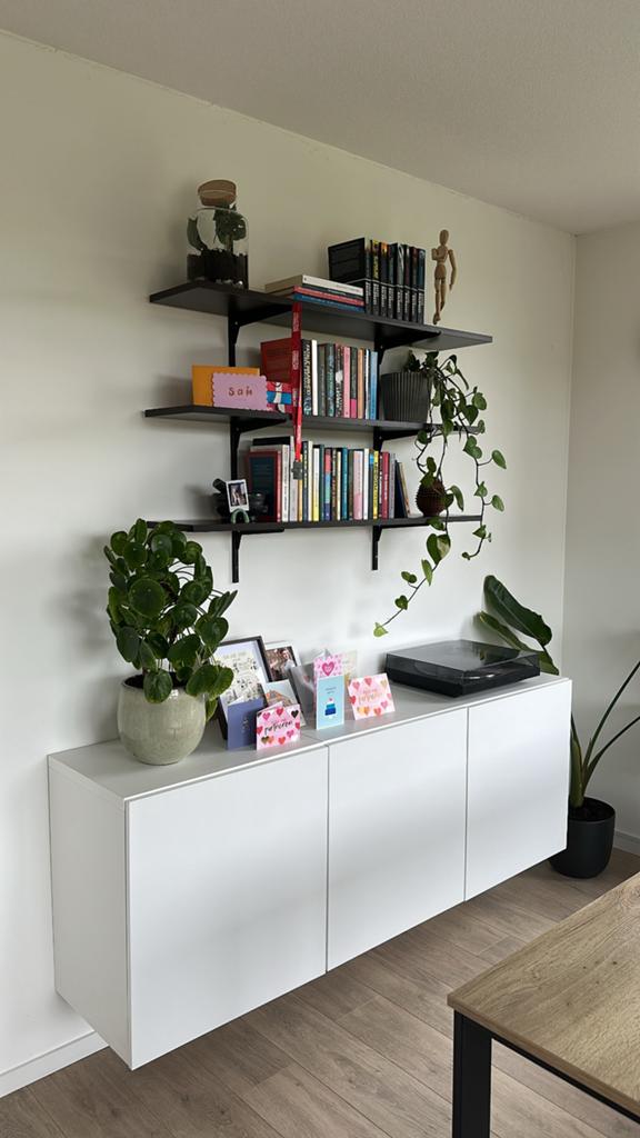 Kastcombinatie wand dressoir BESTÅ Ikea, Huis en Inrichting, Kasten | Wandmeubels, Ophalen, Zo goed als nieuw, Minder dan 150 cm