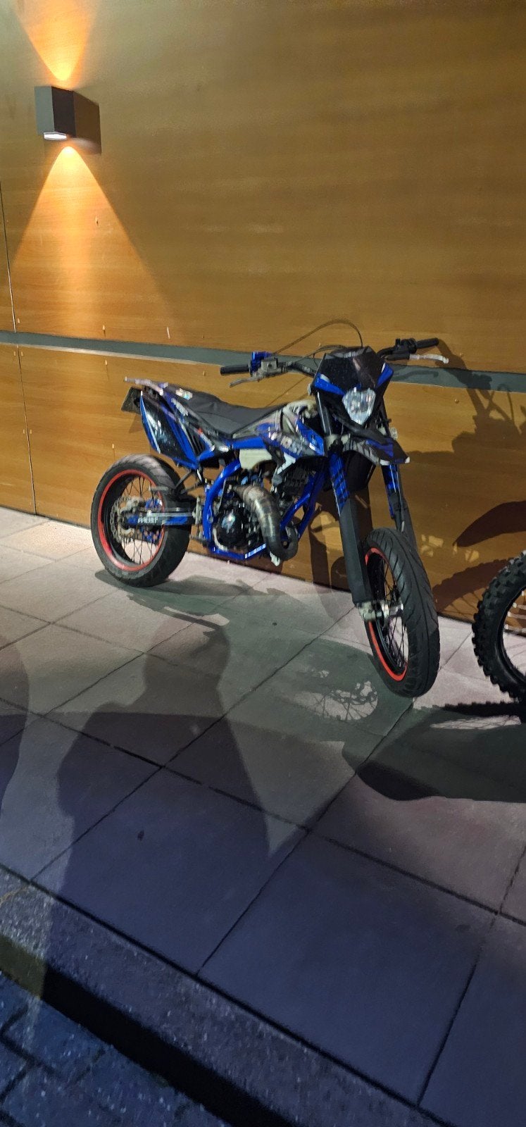 Beta RR50 Track - volledig nieuw opgebouwd / gereviseerd, Ophalen, Zo goed als nieuw