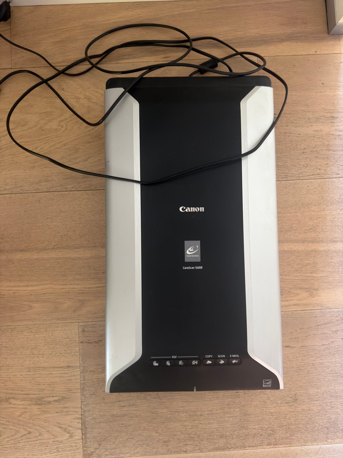 Canon Canoscan 5600F Flatbedscanner, Ophalen of Verzenden, Gebruikt, Flatbedscanner, Windows