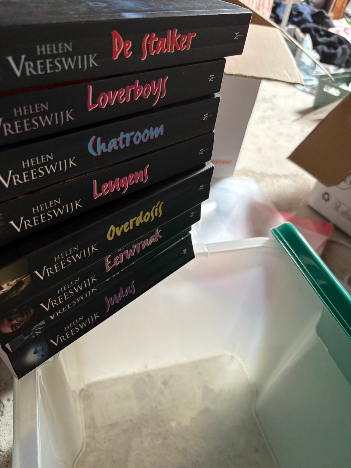 Boeken Heleen Vreeswijk, Boeken, Thrillers, Ophalen, Gelezen, Nederland