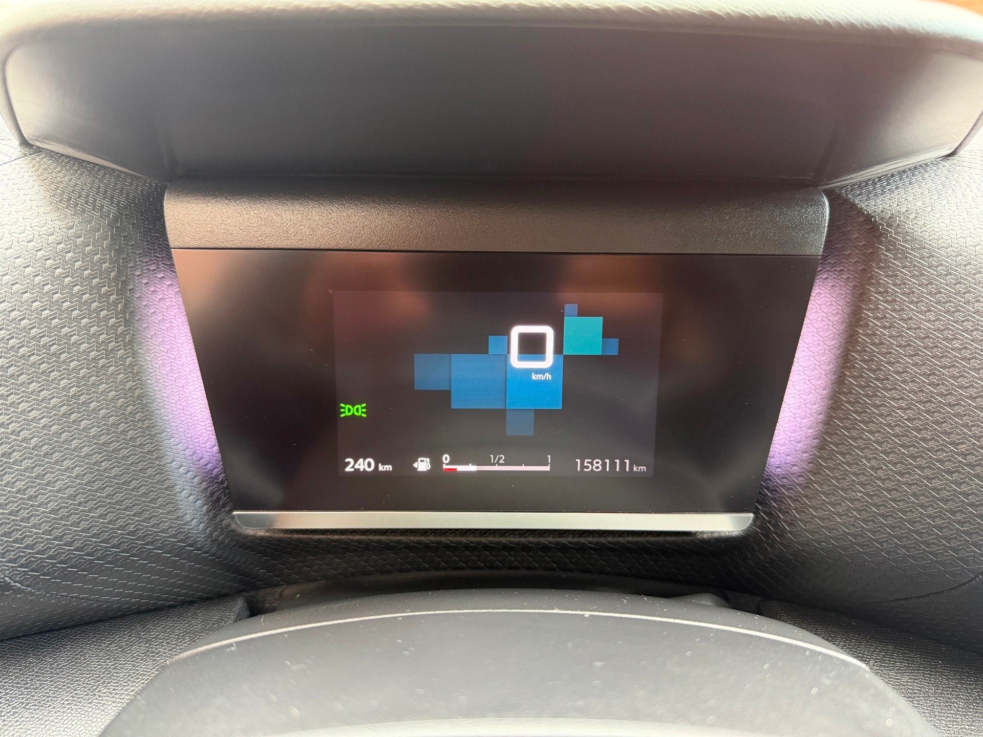 Foto 20 van Citroen C4 1.2 Puretech Shine wit 2021 TREKHAAK|LED|NAVI|NAP